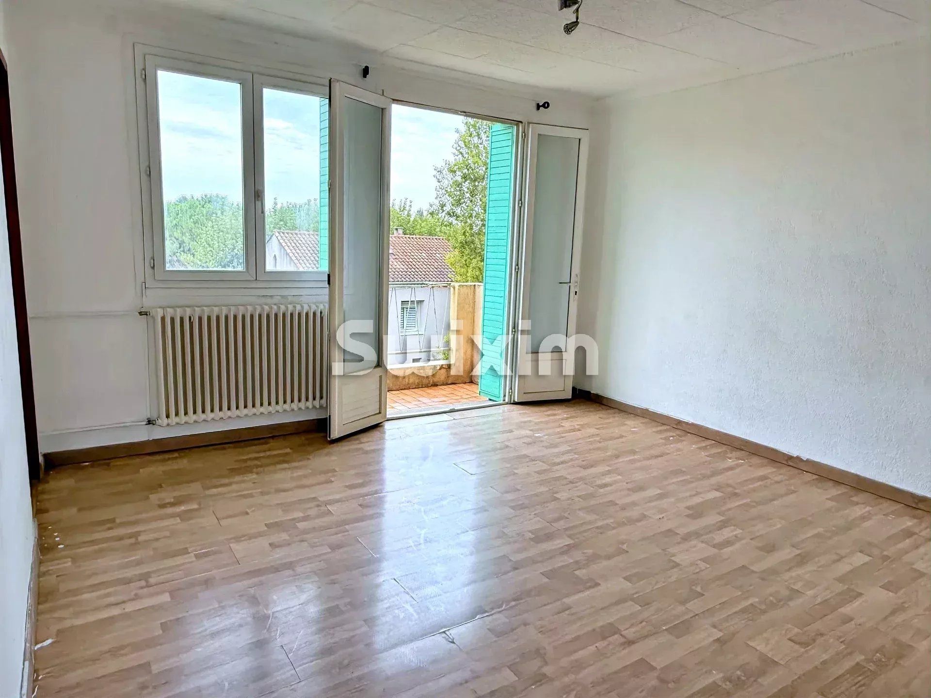 appartamento 3 Camere in vendita su Orange (84100)