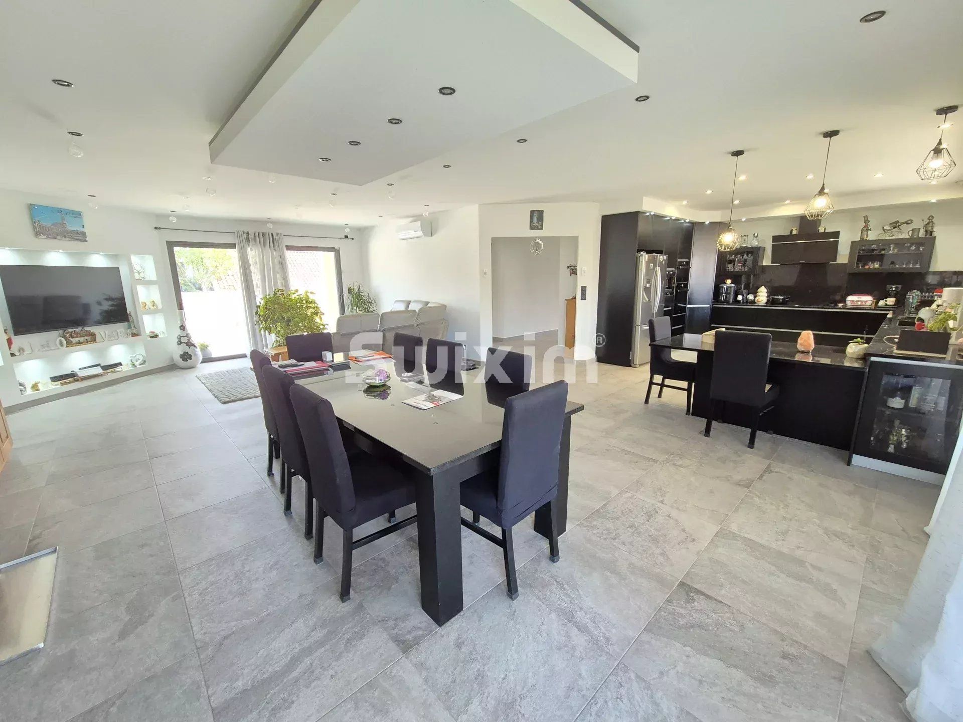 casa 5 Quartos para venda sobre Le Deschaux (39120)