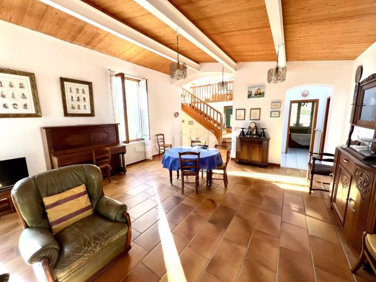 Vendita Casa Sète 5 Camere 150 m²