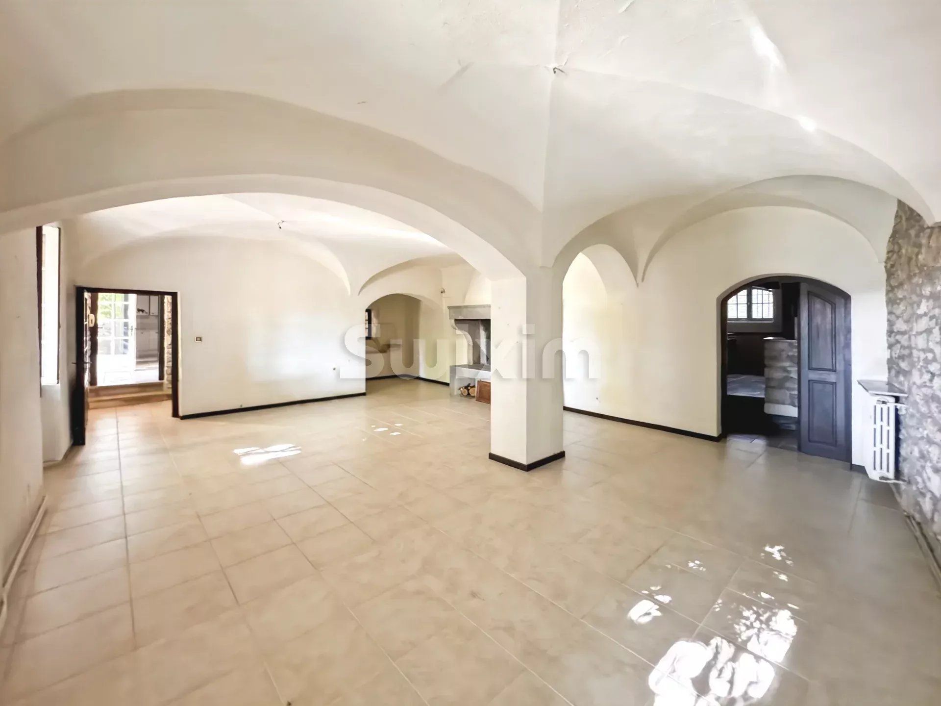 maison 10 Pièces en vente sur Allan (26780)