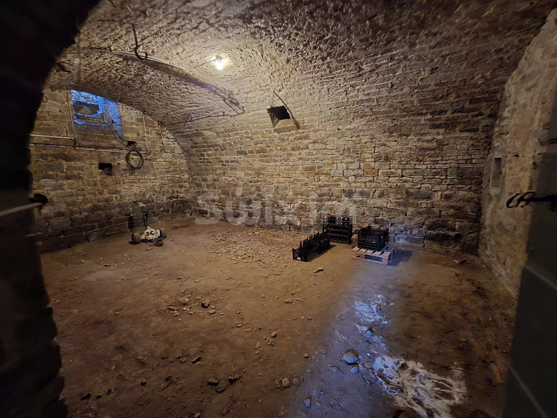 maison 8 Pièces en vente sur Domblans (39210)