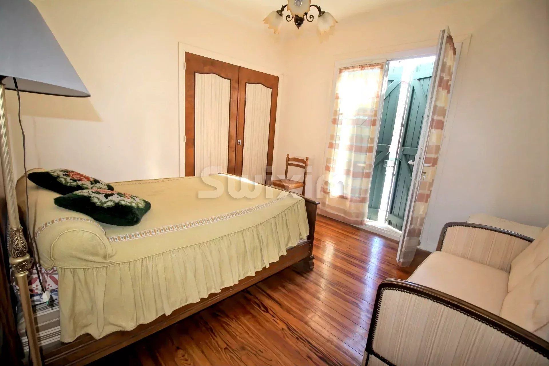 maison 10 Pièces en vente sur Bardos (64520)