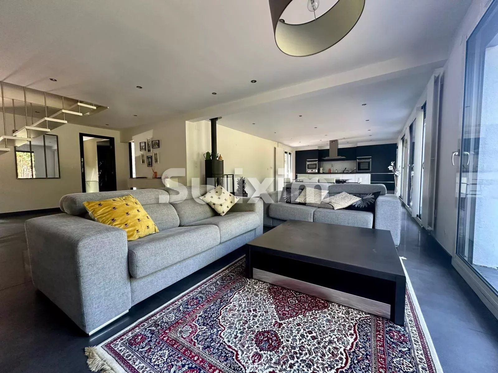 maison 7 Pièces en location sur Échenevex (01170)