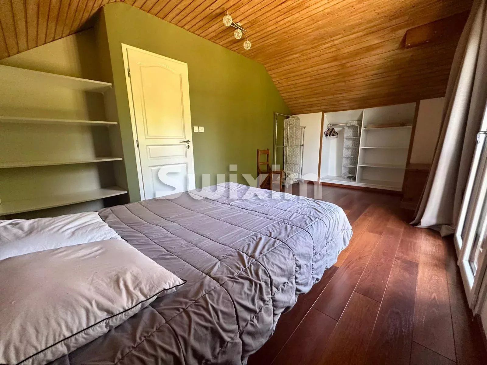 maison 7 Pièces en location sur Échenevex (01170)