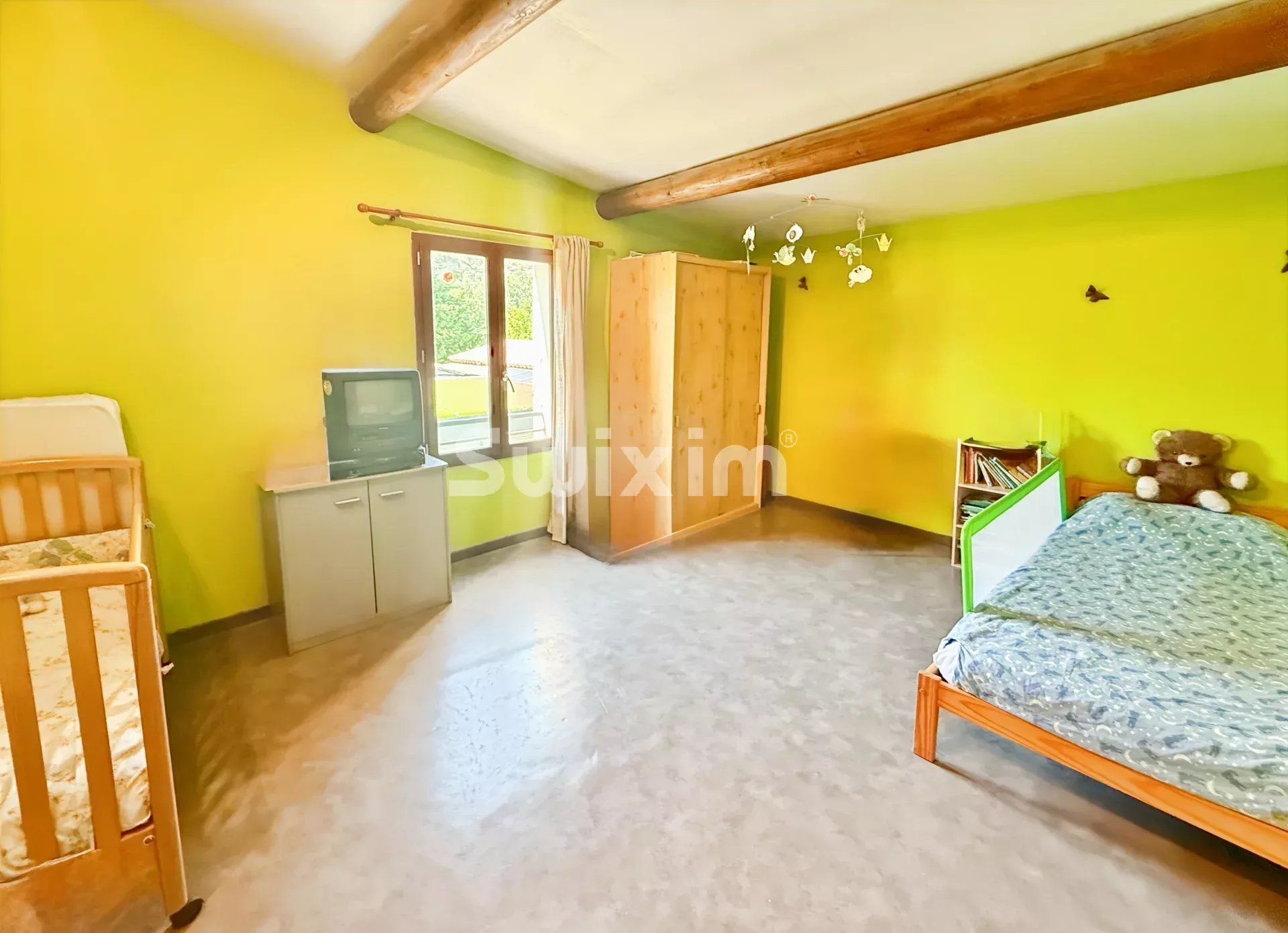 house 6 Rooms for sale on Viviers (07220)