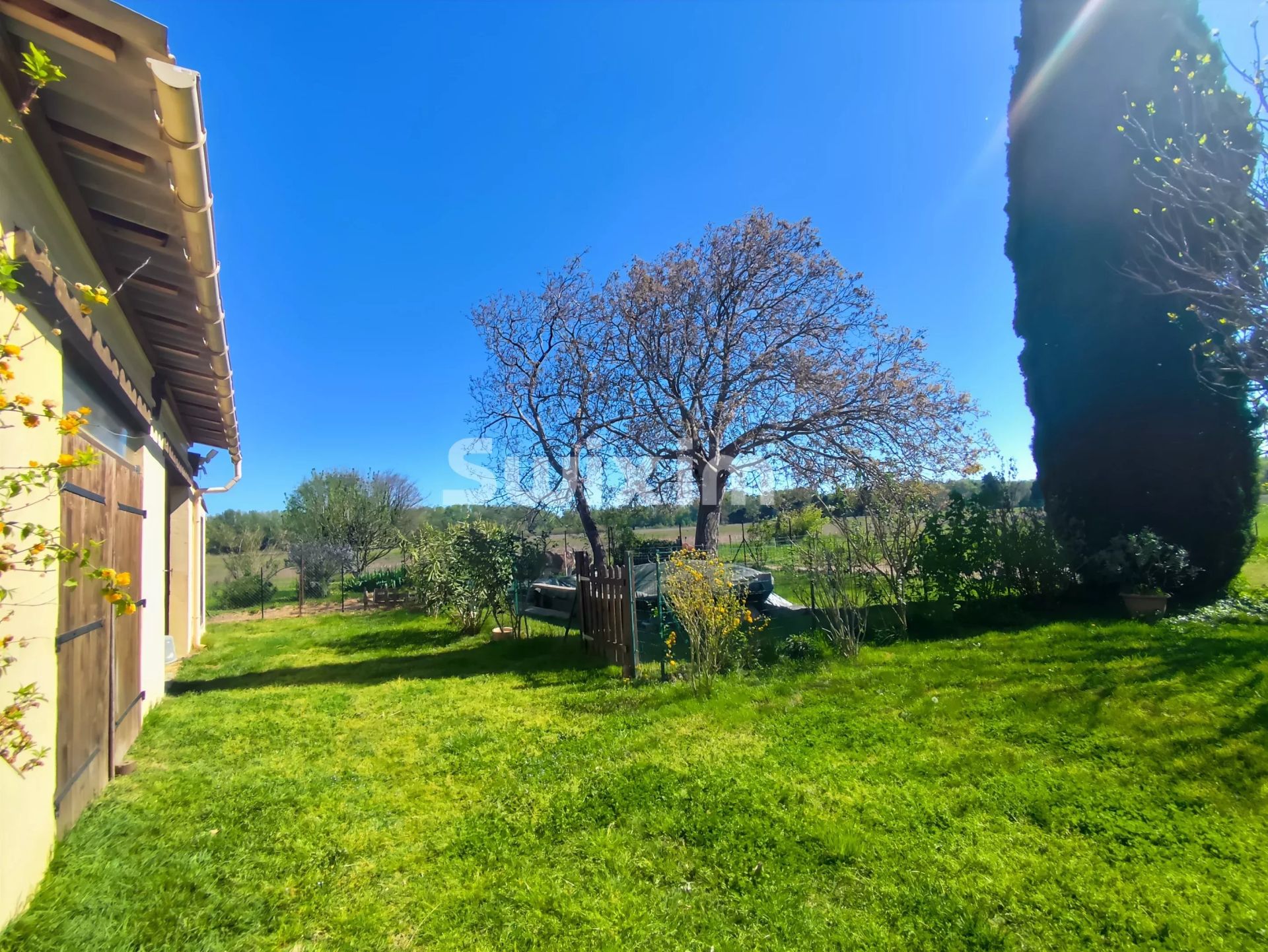 house 6 Rooms for sale on Viviers (07220)