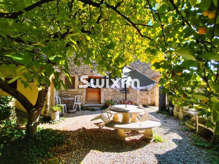 Vente Maison Saint-Montan 10 Pièces 235 m²