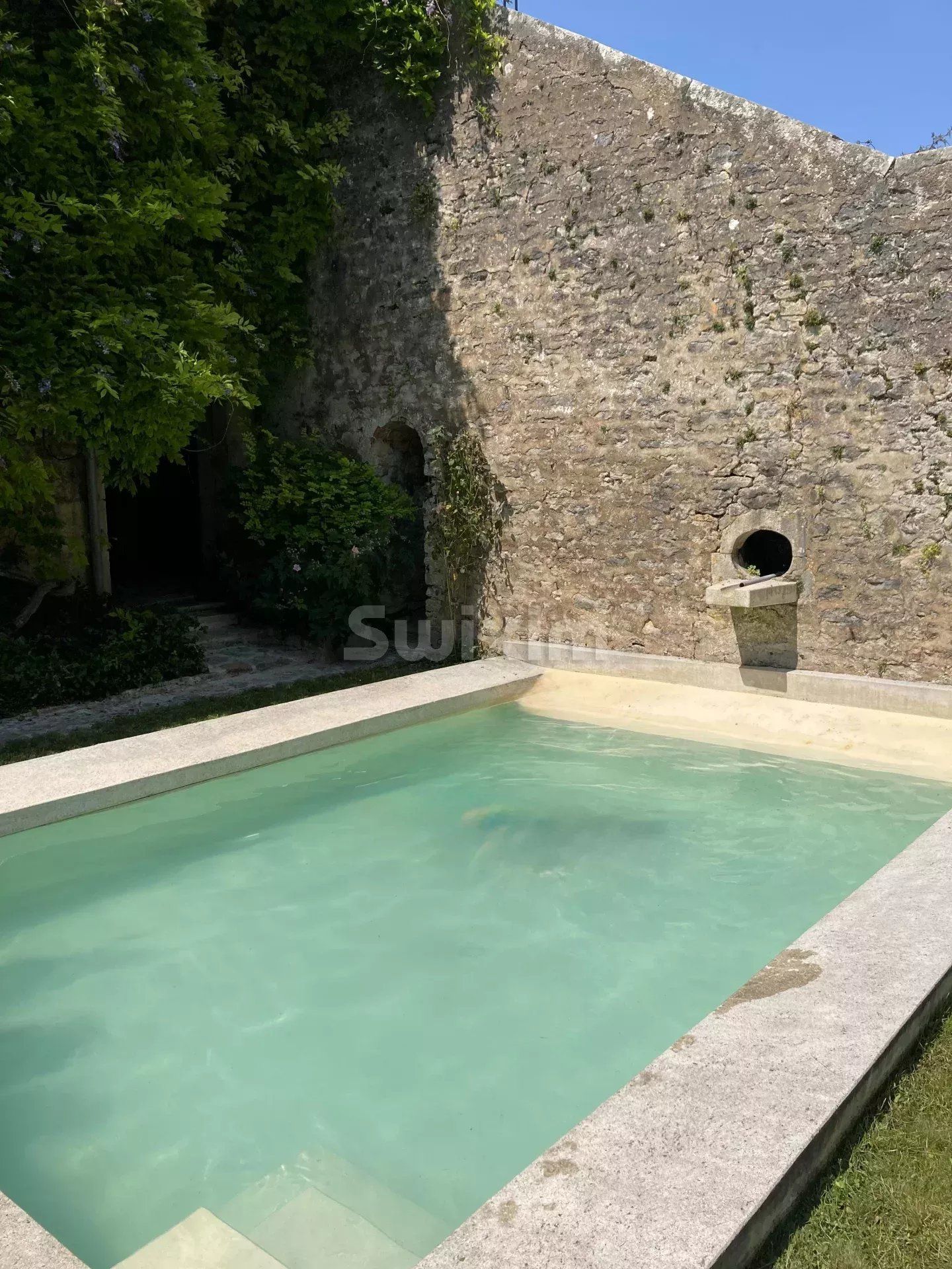 maison 18 Pièces en vente sur Montbard (21500)