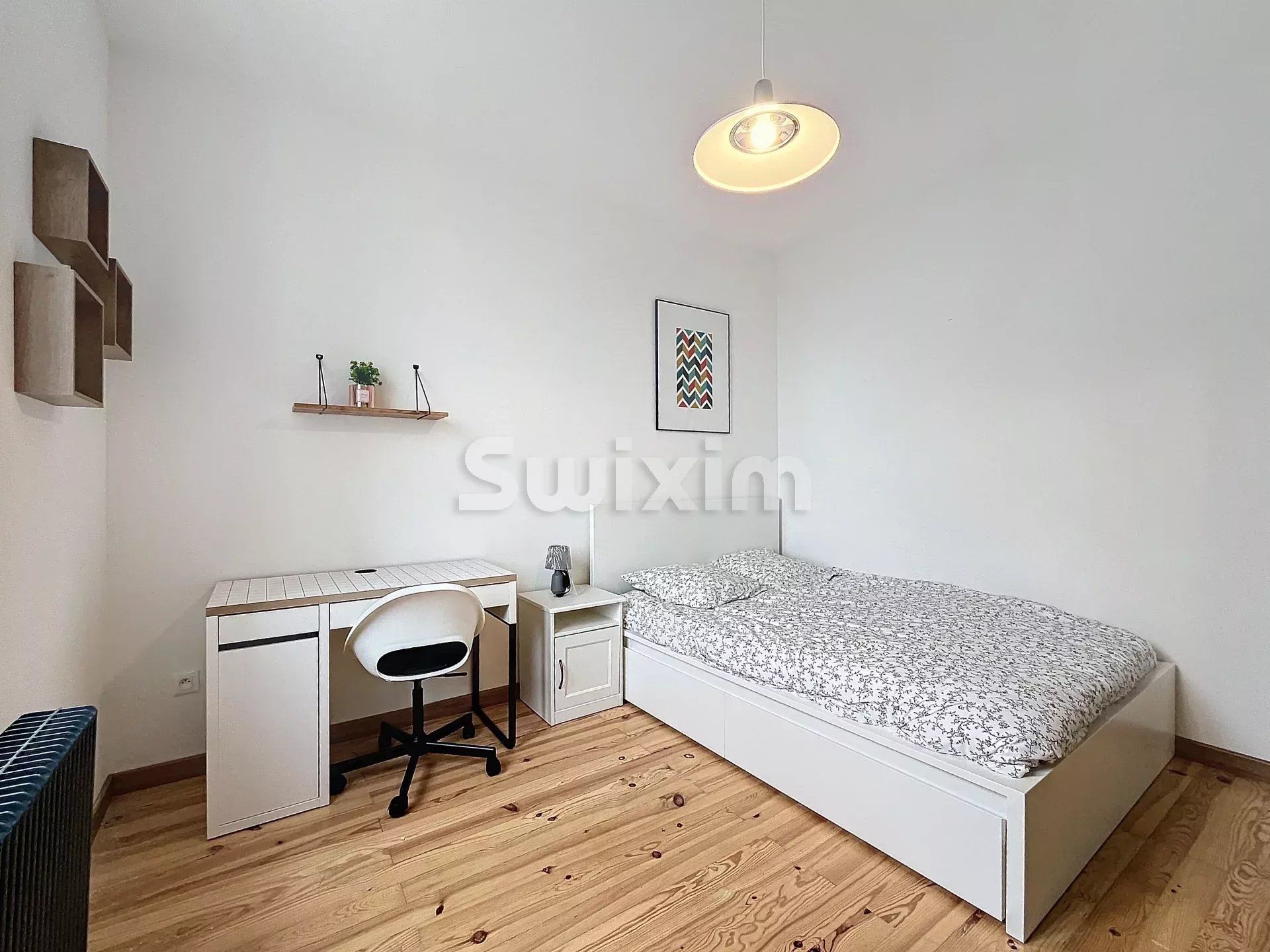 apartment 9 Rooms for rent on Saint-Genis-Laval (69230)