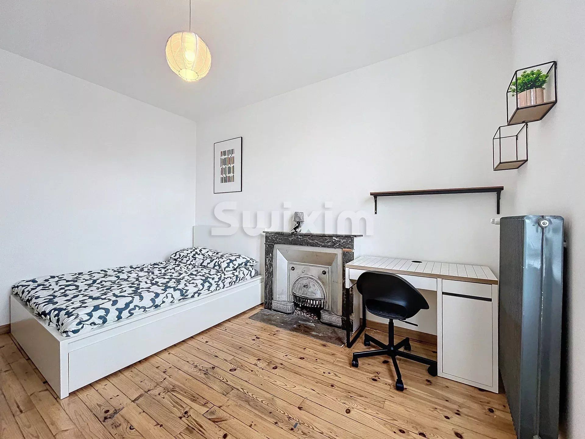 apartment 9 Rooms for rent on Saint-Genis-Laval (69230)