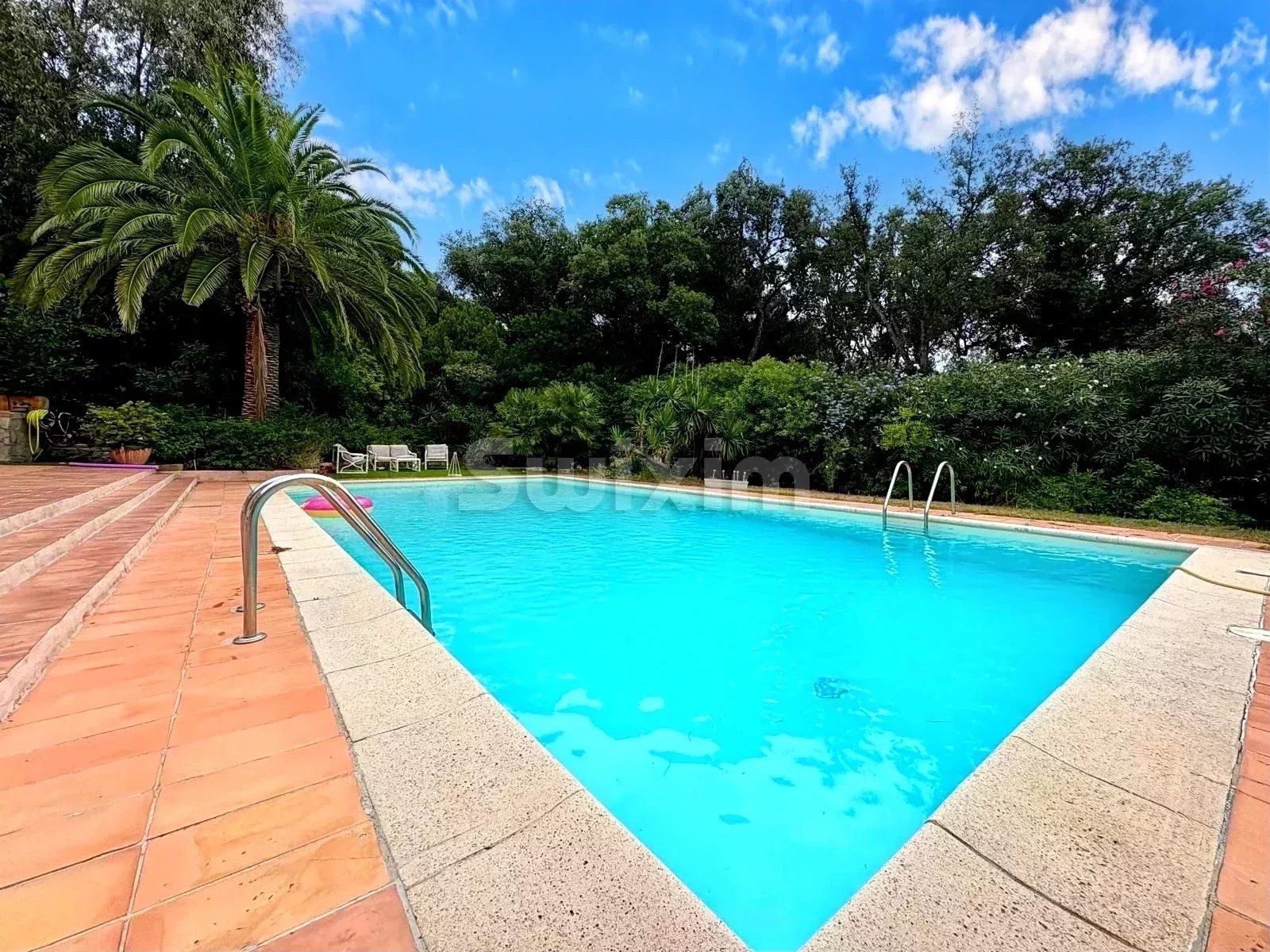 maison 5 Pièces en vente sur Saint-Tropez (83990)