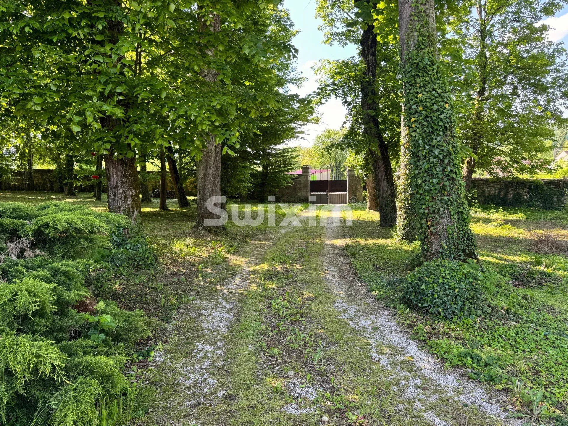 casa 7 Camere in vendita su Montbard (21500)