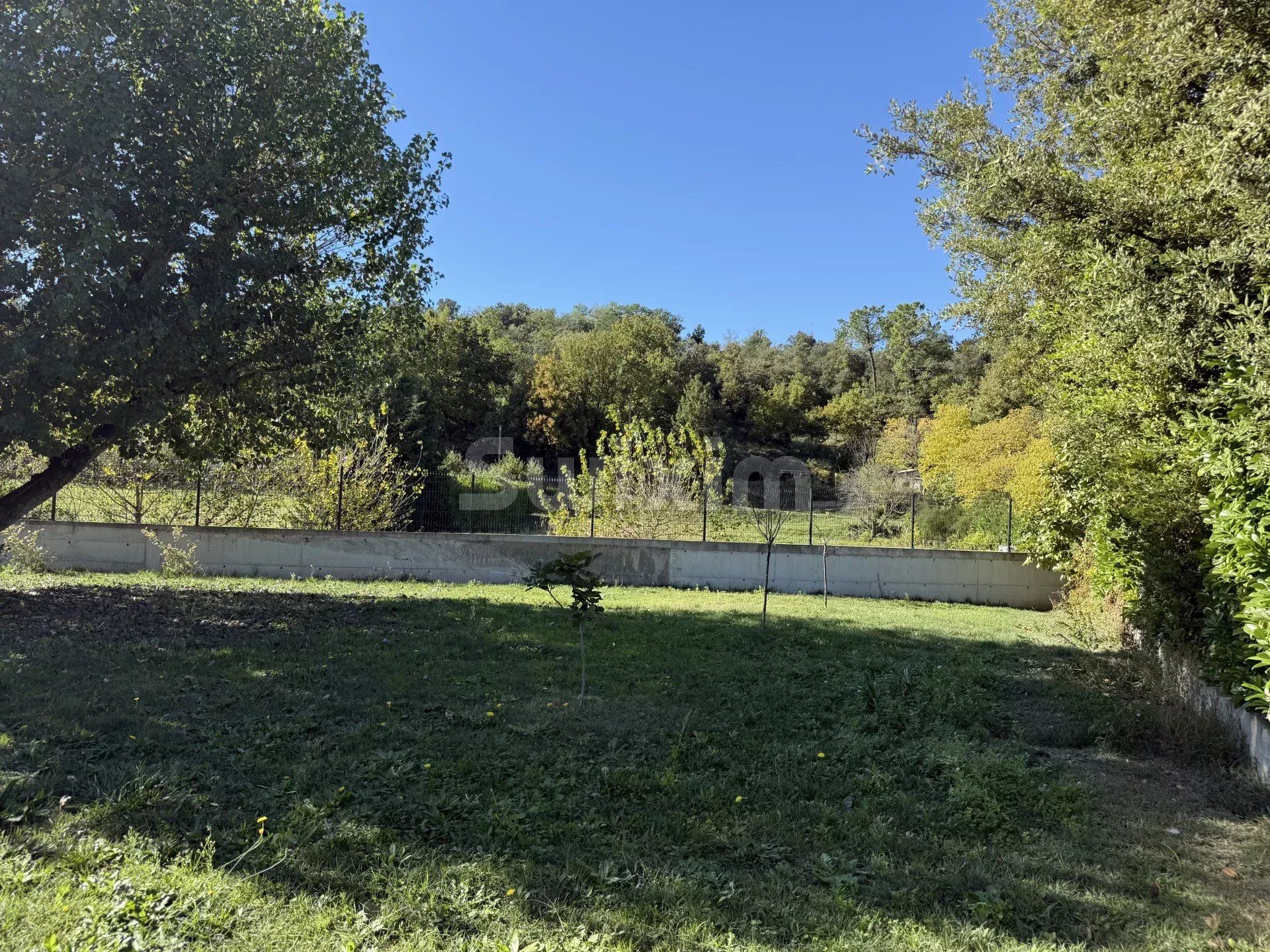 maison 8 Pièces en vente sur Saint-Paul-Trois-Châteaux (26130)