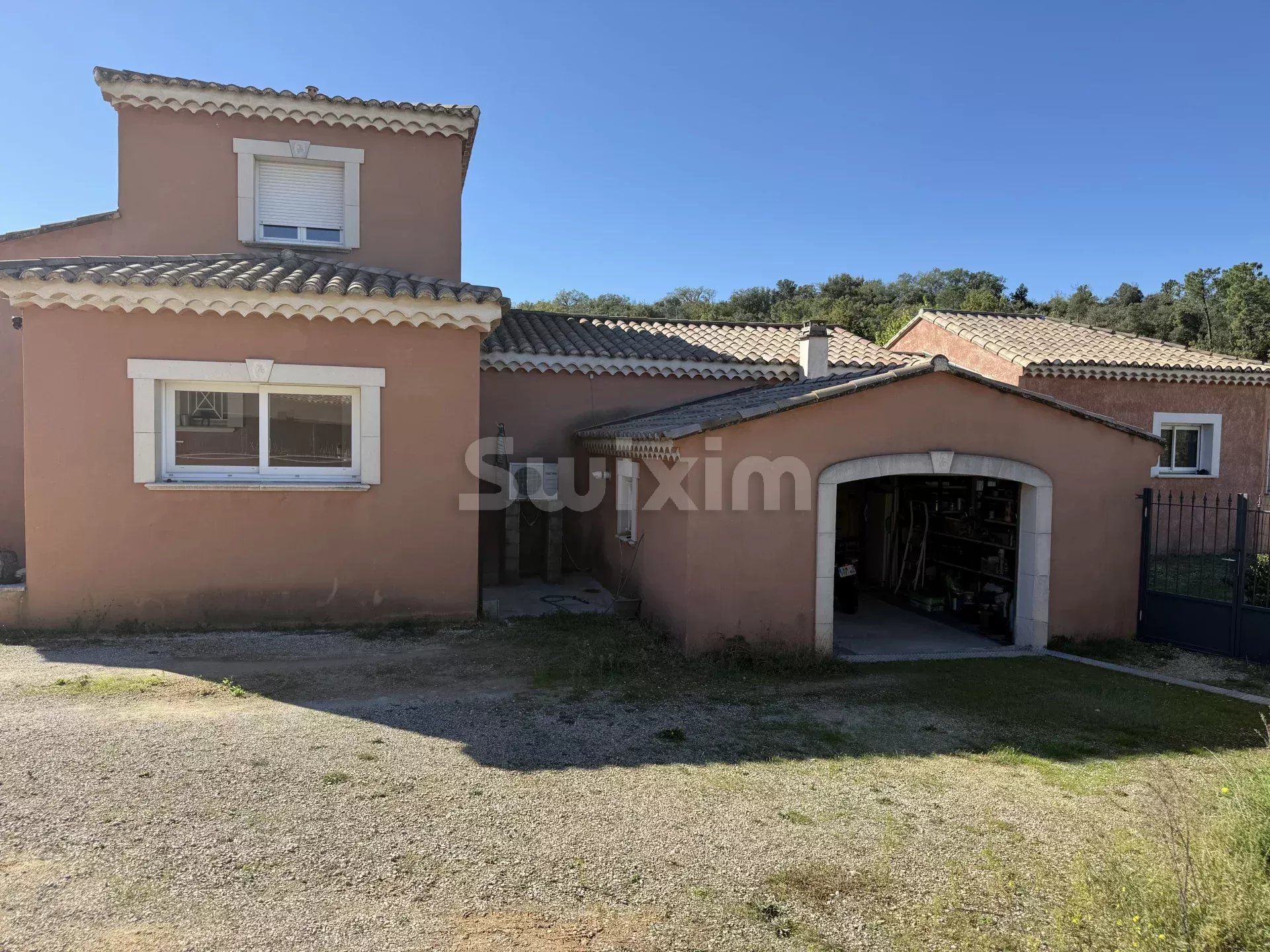 maison 8 Pièces en vente sur Saint-Paul-Trois-Châteaux (26130)