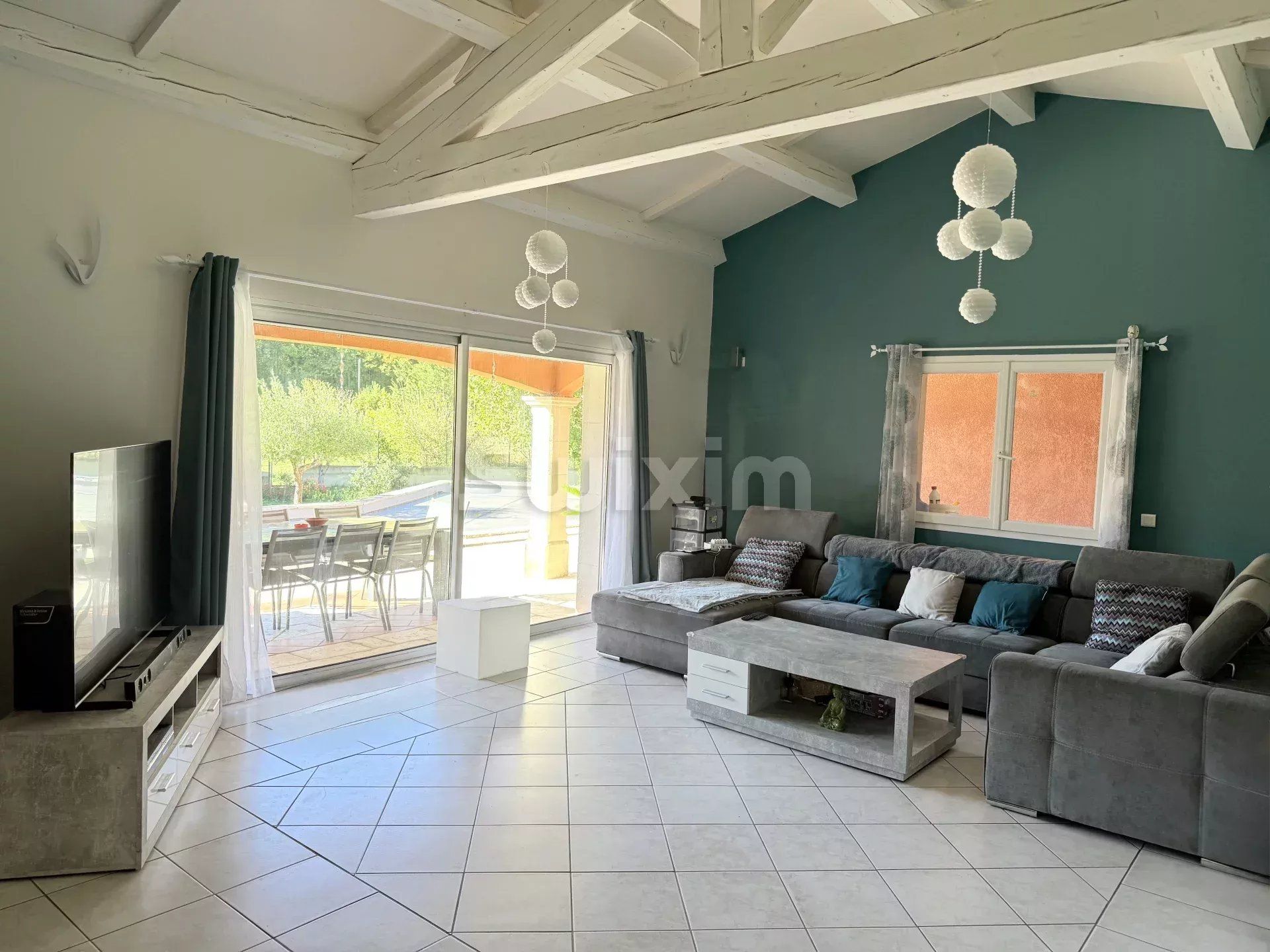 maison 8 Pièces en vente sur Saint-Paul-Trois-Châteaux (26130)