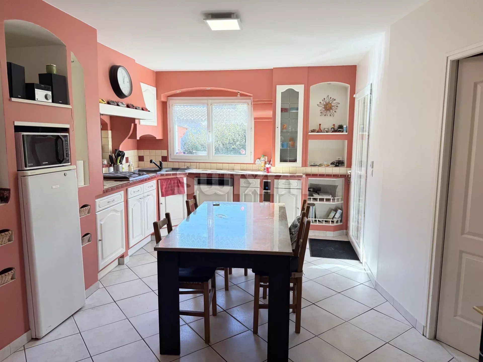 maison 8 Pièces en vente sur Saint-Paul-Trois-Châteaux (26130)