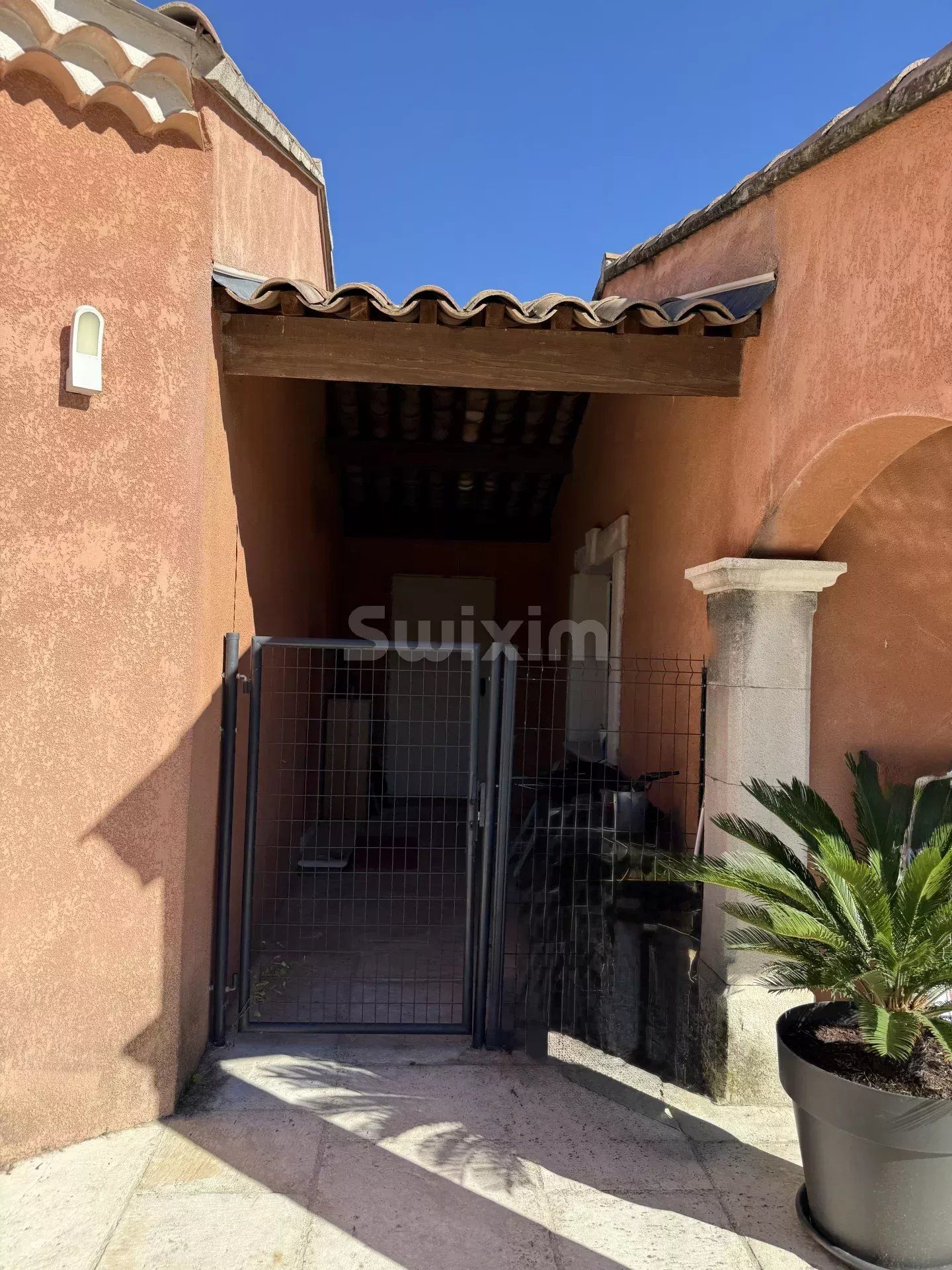 maison 8 Pièces en vente sur Saint-Paul-Trois-Châteaux (26130)