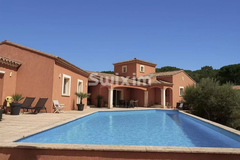 Venda Casa Saint-Paul-Trois-Châteaux 8&nbsp;Quartos 219&nbsp;m²