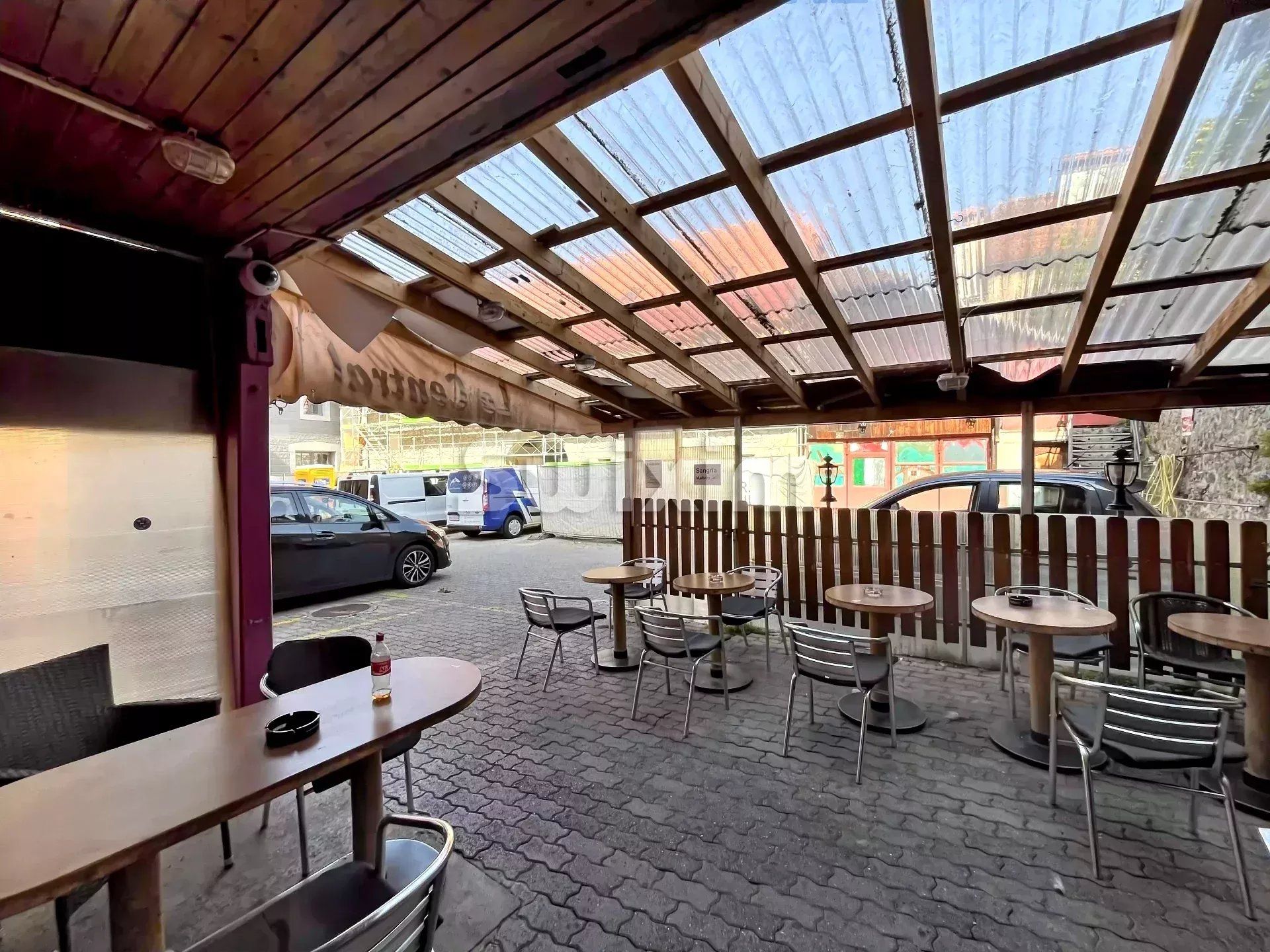 locale commerciale 6 Camere in vendita su Moudon (1510)