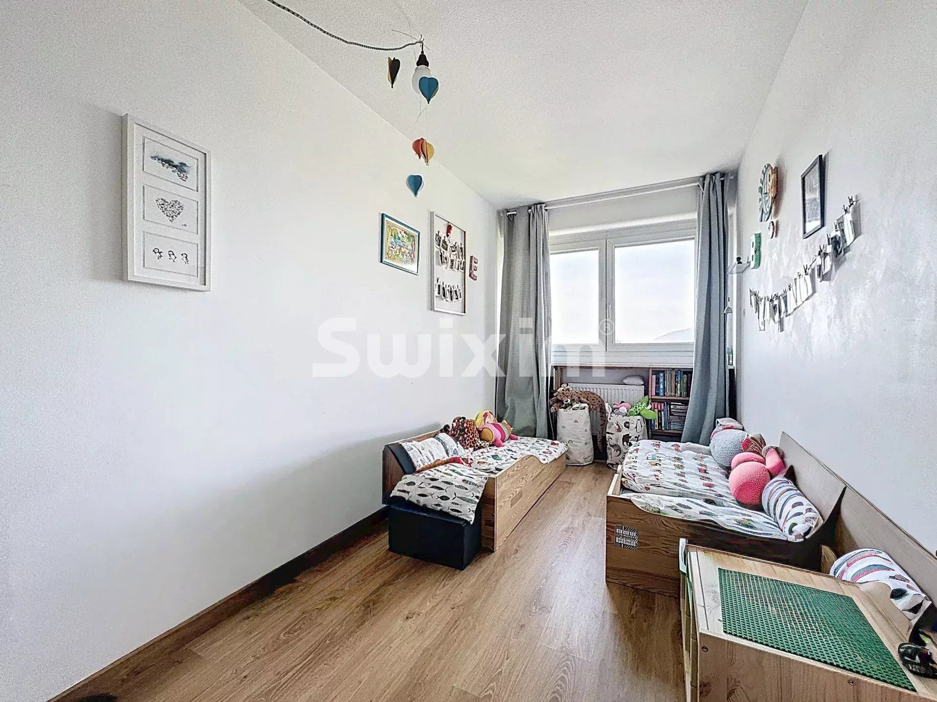 apartment 3 Rooms for sale on Ferney-Voltaire (01210)