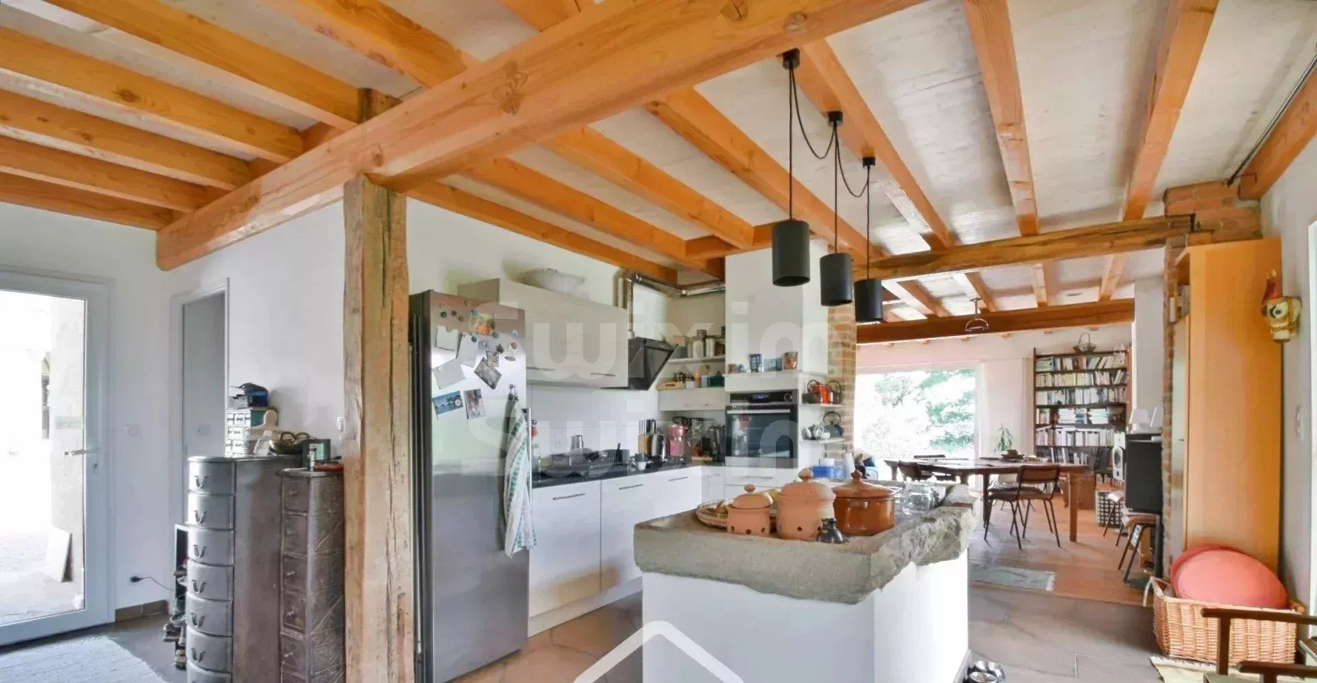 propriété 12 Pièces en vente sur Lons-le-Saunier (39000)