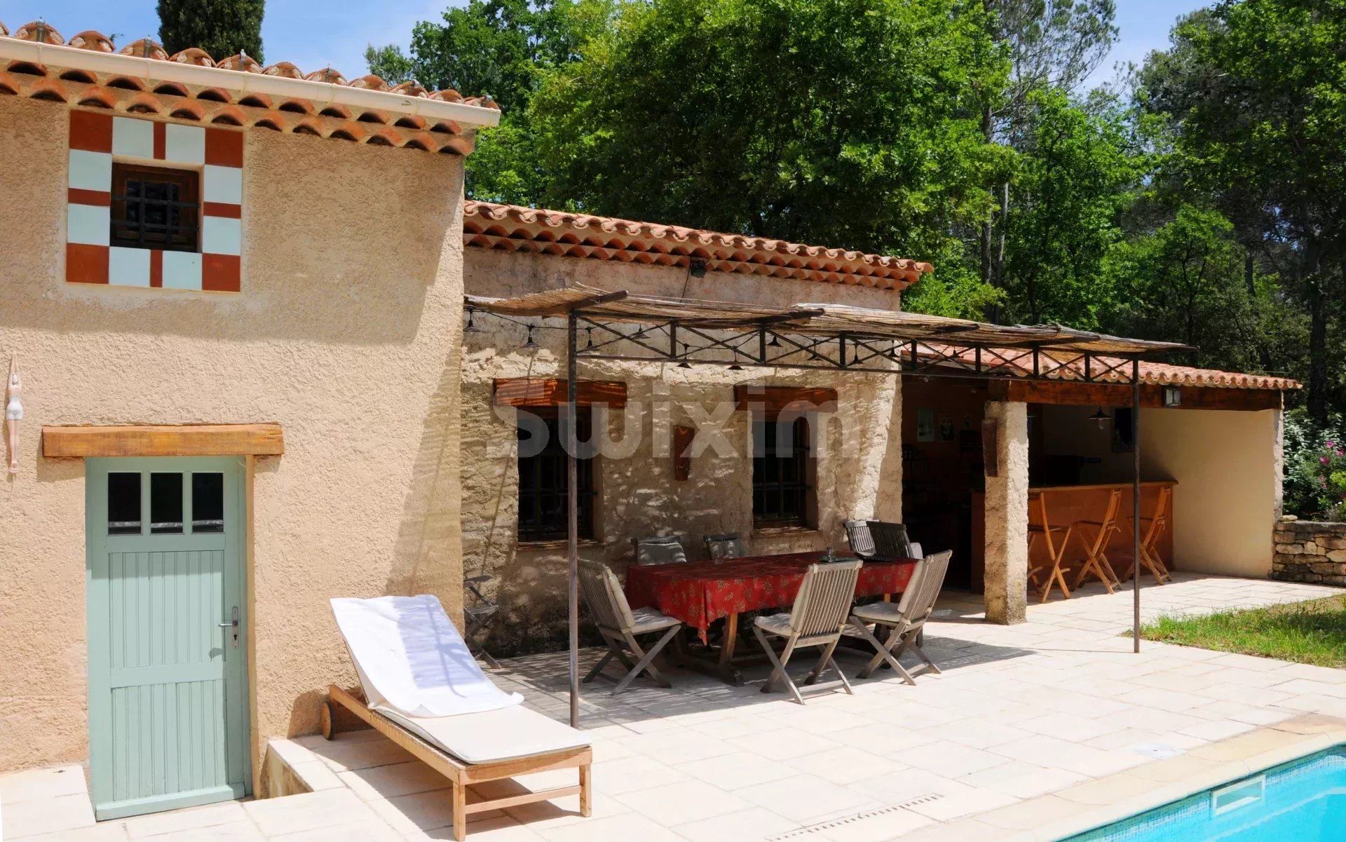 maison 7 Pièces en vente sur Ménerbes (84560)