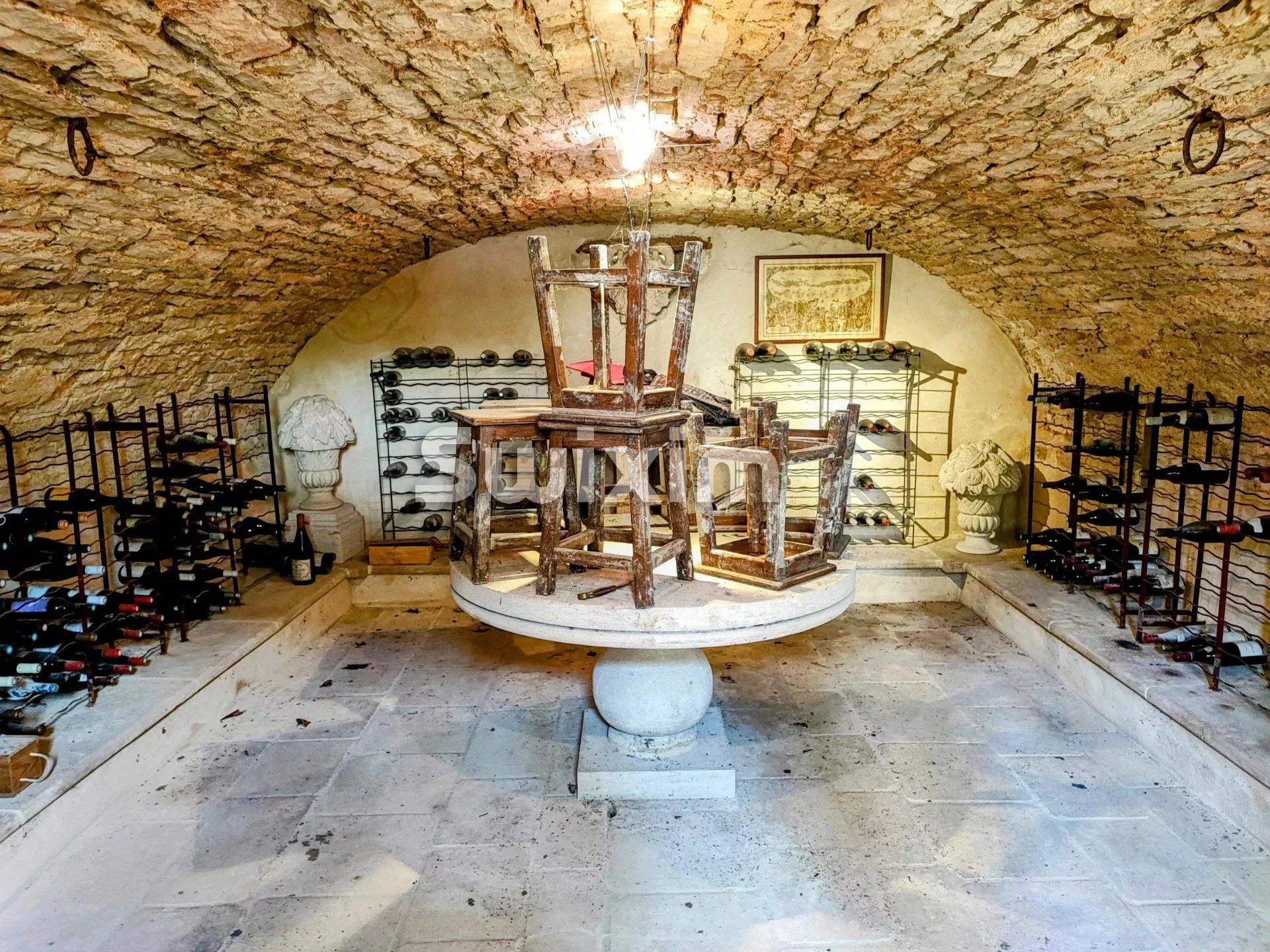 propriété 9 Pièces en vente sur Beaune (21200)