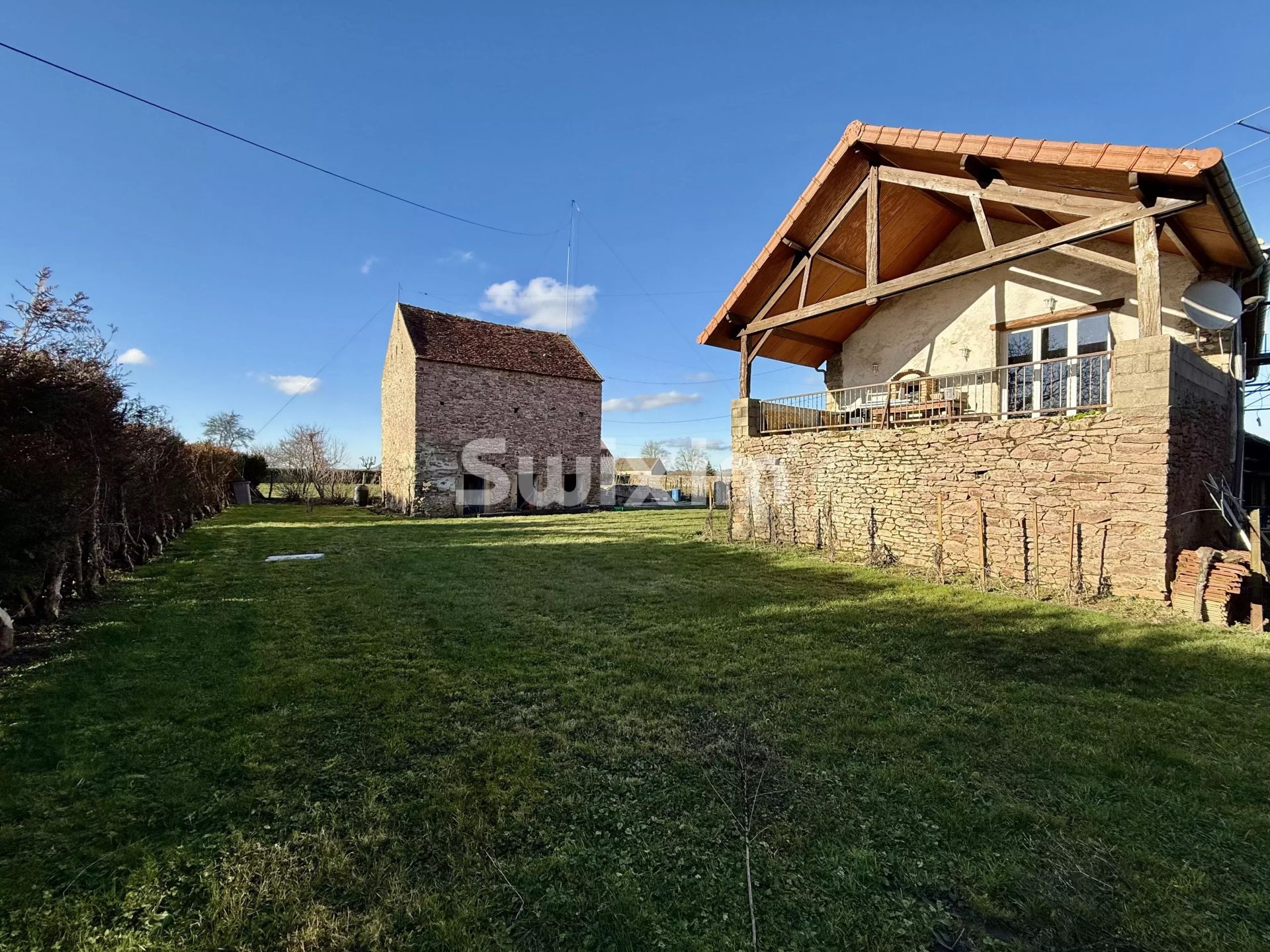 house 13 Rooms for sale on Magny (89200)