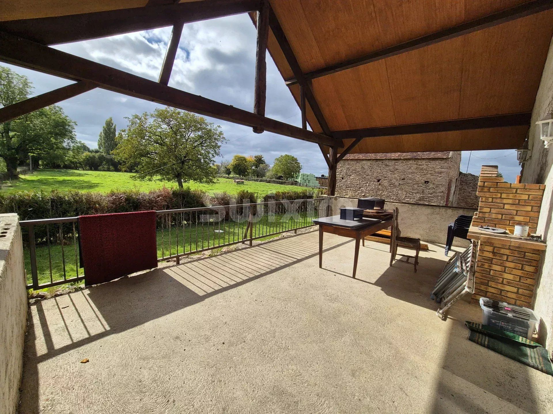 maison 13 Pièces en vente sur Magny (89200)