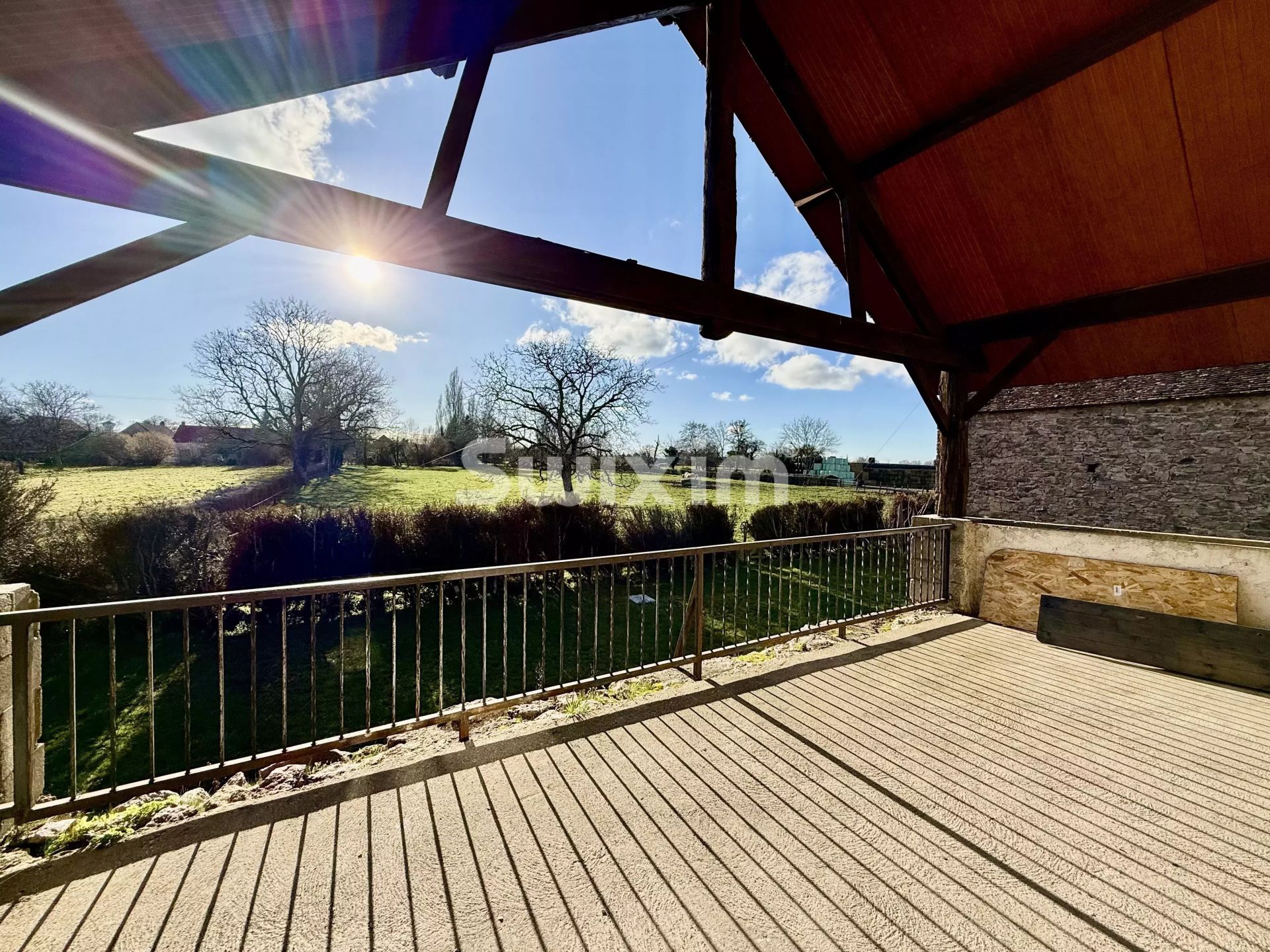 house 13 Rooms for sale on Magny (89200)