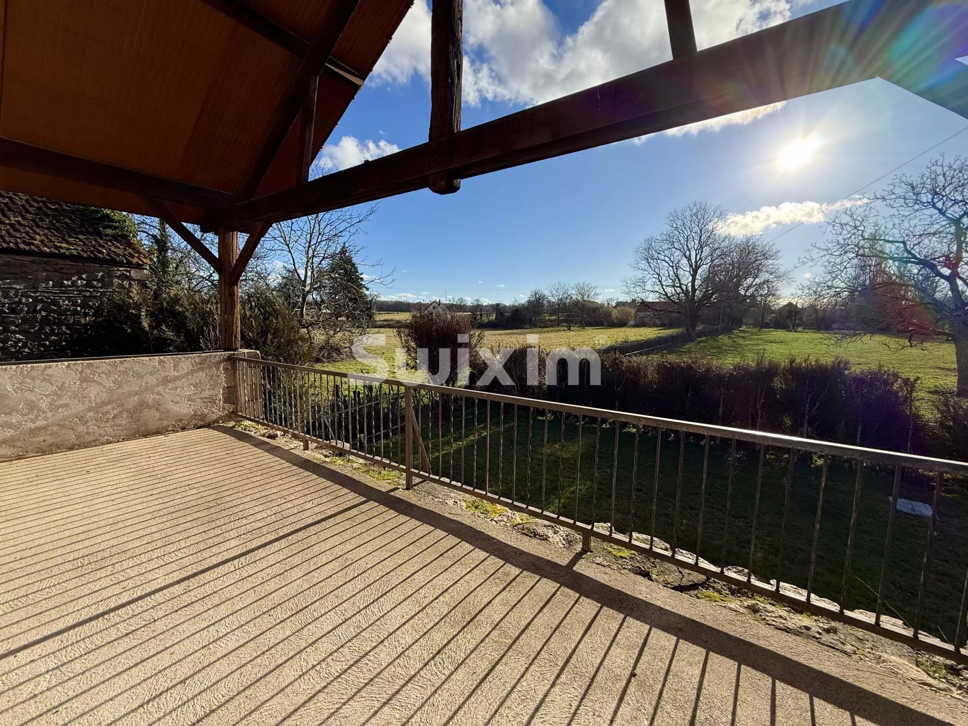 house 13 Rooms for sale on Magny (89200)