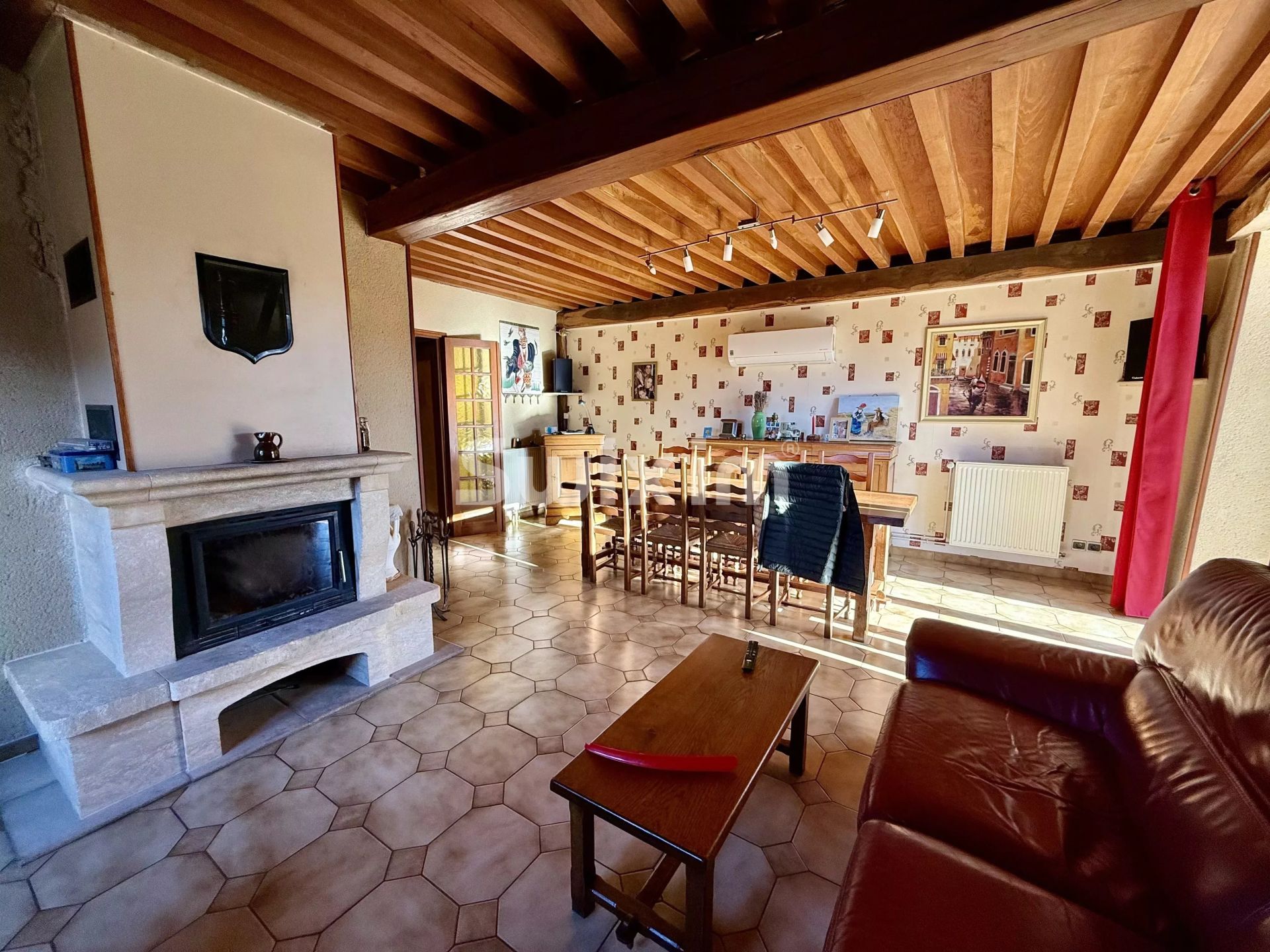 house 13 Rooms for sale on Magny (89200)