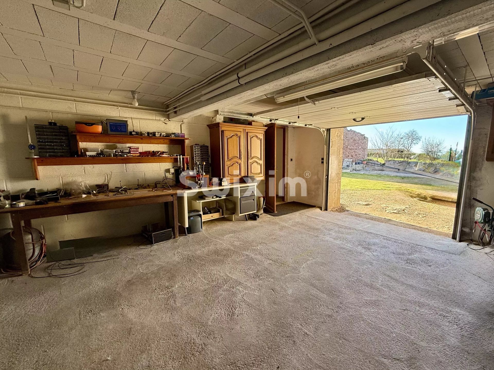 house 13 Rooms for sale on Magny (89200)