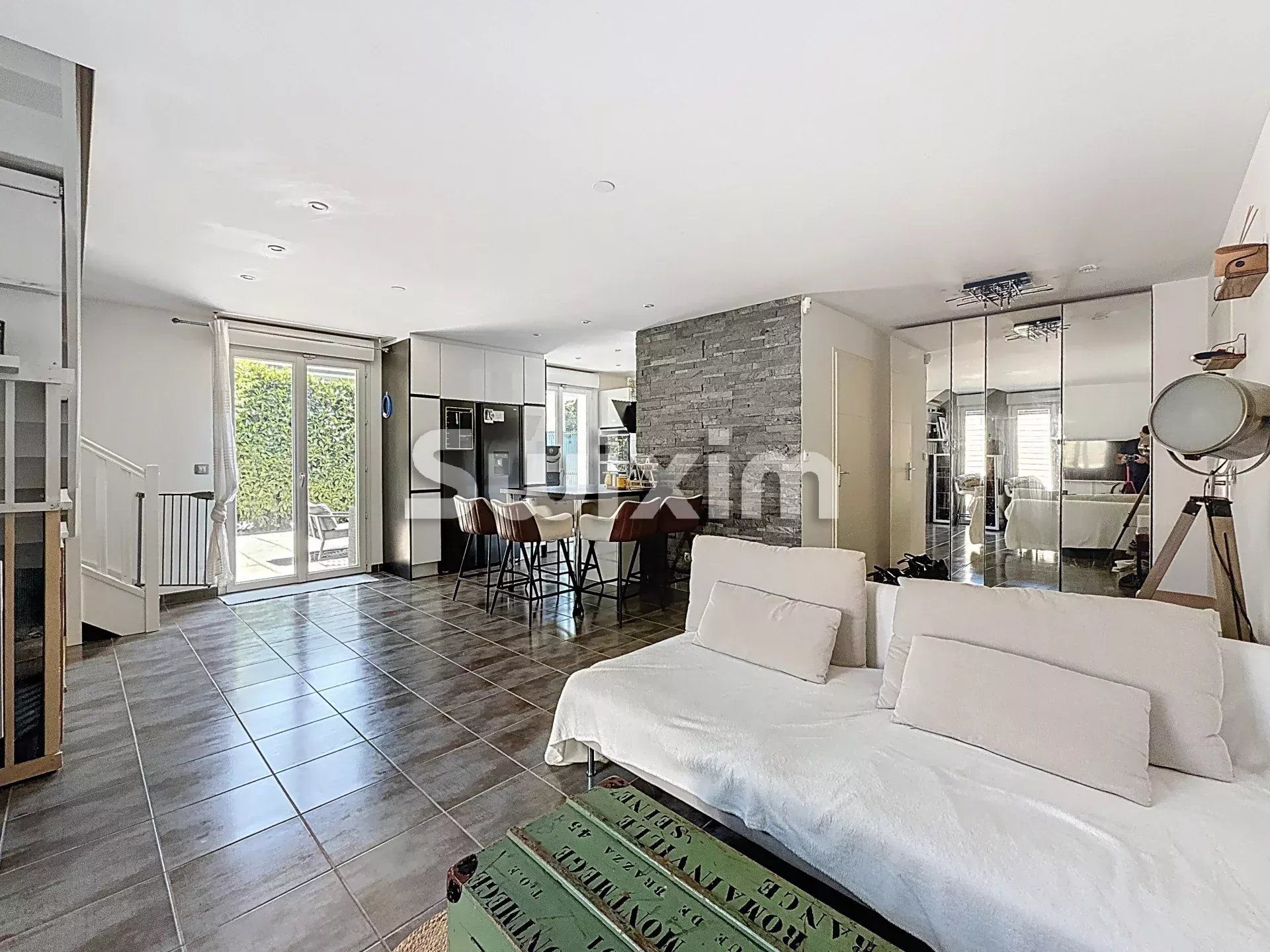 haus 4 Zimmer zum verkauf auf Saint-Jean-de-Gonville (01630)