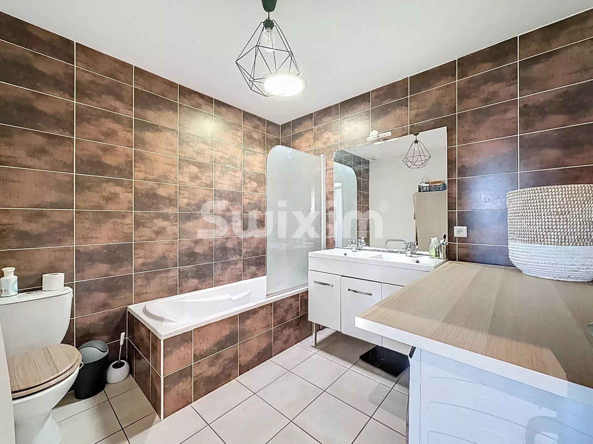 casa 4 Camere in vendita su Saint-Jean-de-Gonville (01630)