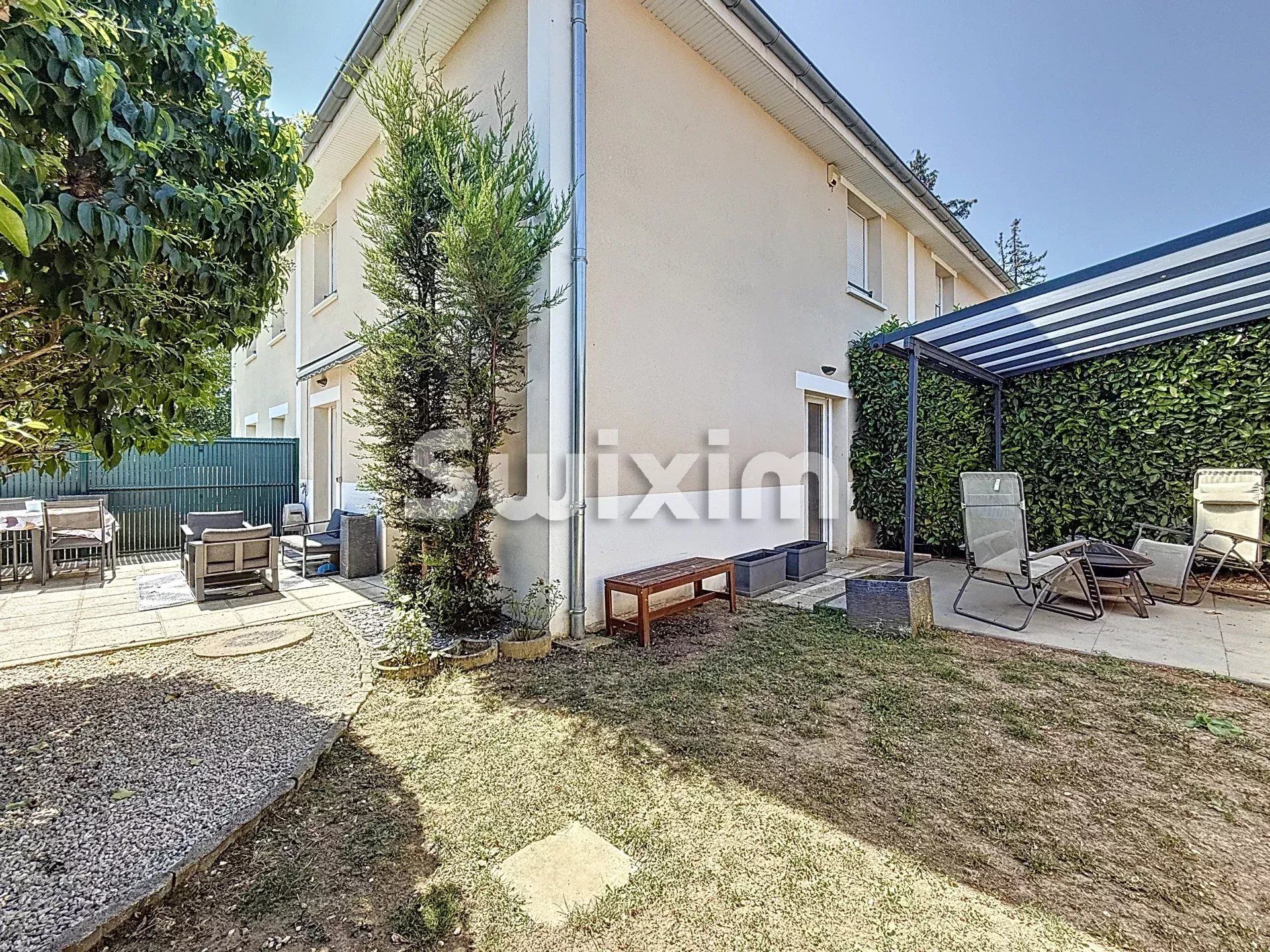 haus 4 Zimmer zum verkauf auf Saint-Jean-de-Gonville (01630)