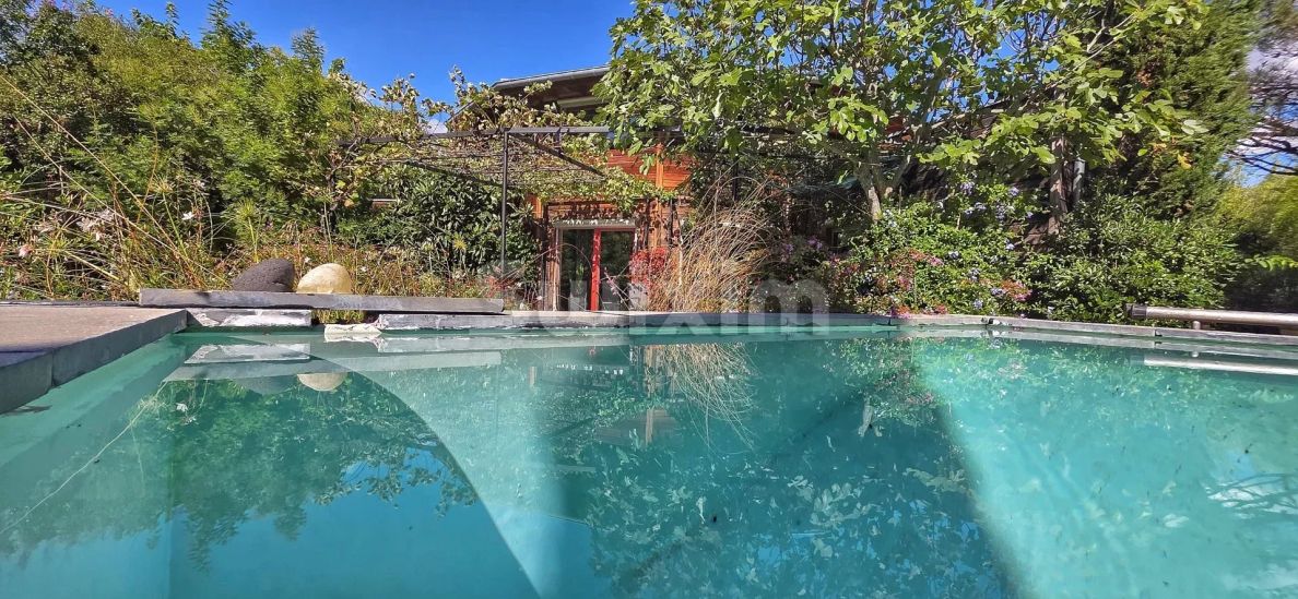 Vente Villa Avignon 6 Pièces 244 m²