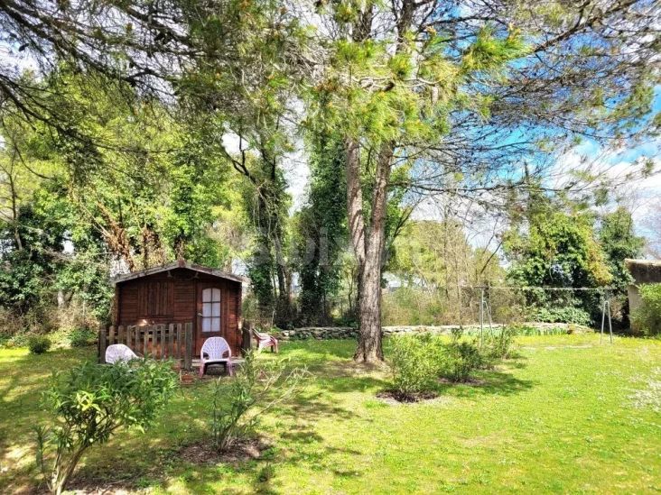 Vendita Villa Uzès 6&nbsp;Camere 141&nbsp;m²