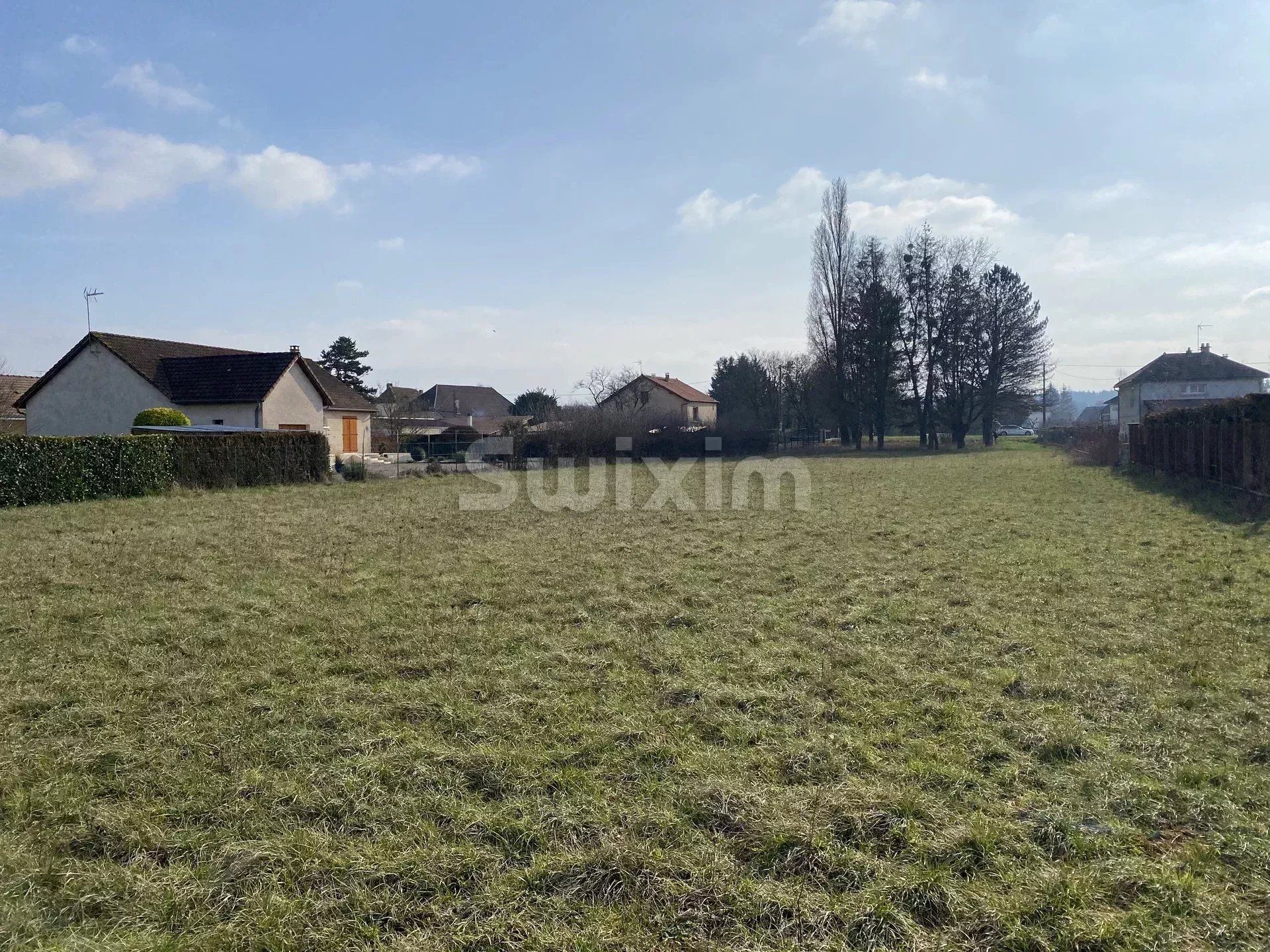 Sale Buildable land Dole 3054 m²