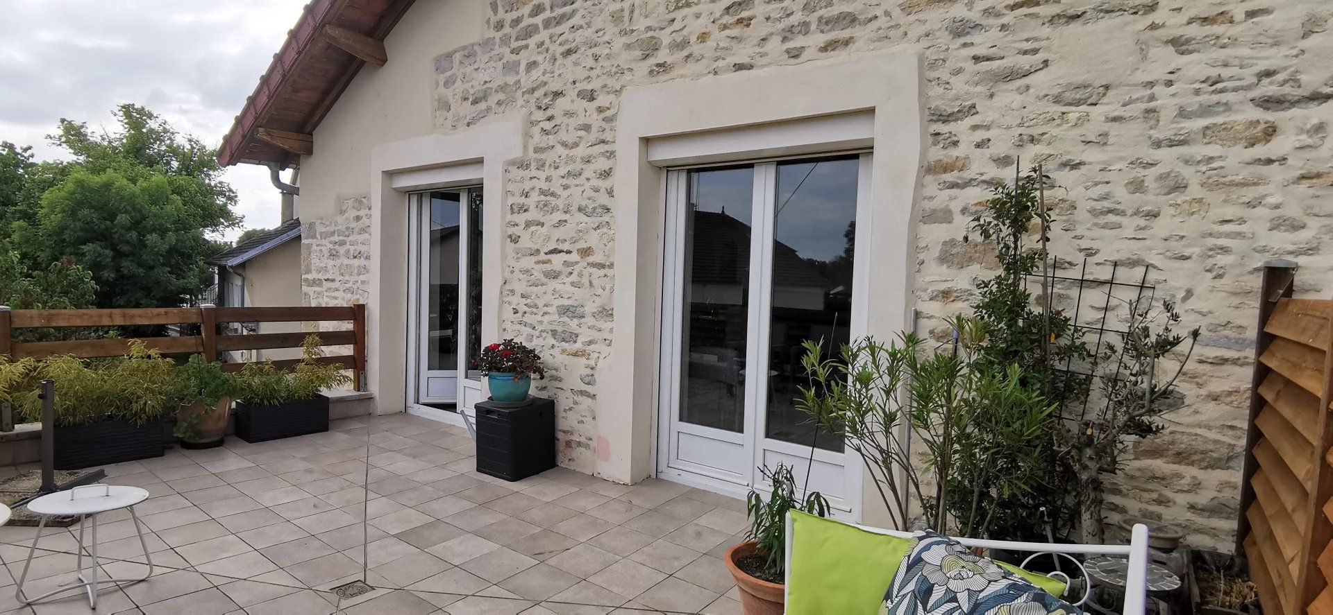 Vente Maison Dole 6&nbsp;Pièces 202&nbsp;m²