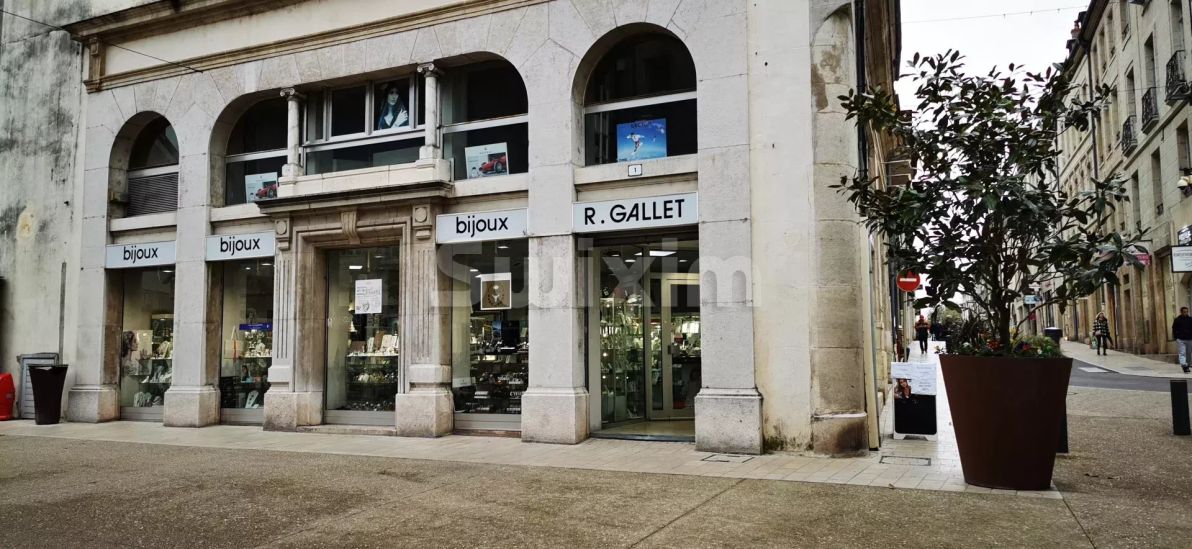 Vente Commerce Dole 2 Pièces 75 m²