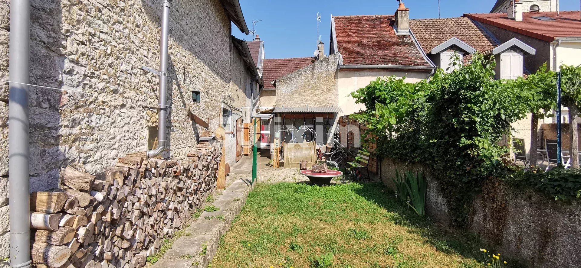 Venda Casa Dole 4&nbsp;Quartos 83&nbsp;m²