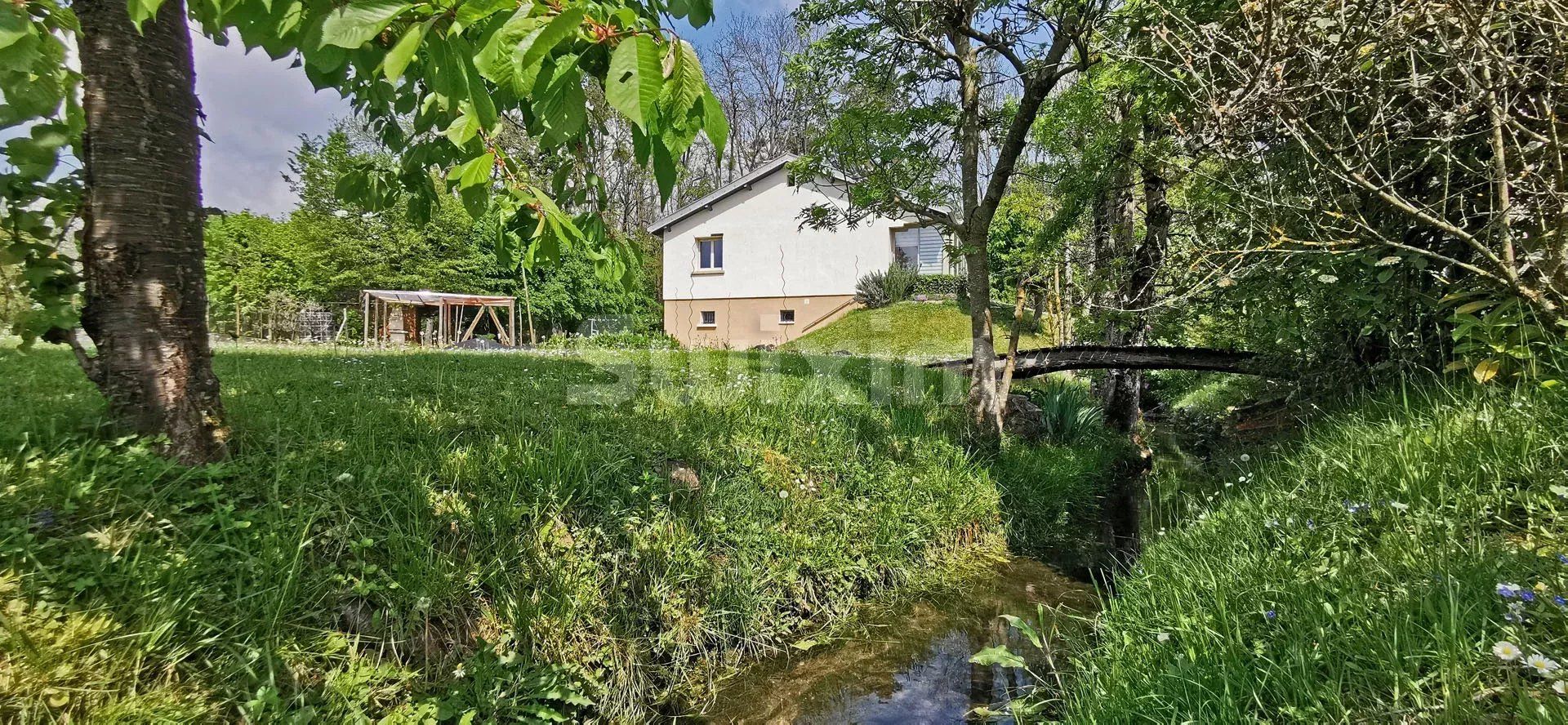 Sale House Foucherans 6 Rooms 151 m²