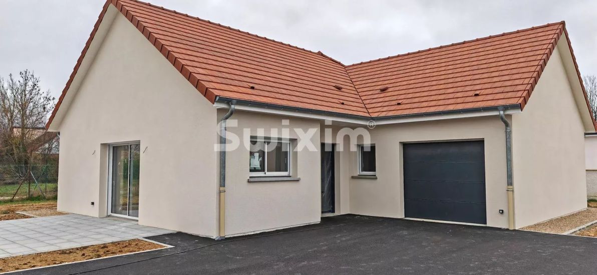 Venda Casa Crissey 5&nbsp;Quartos 101&nbsp;m²