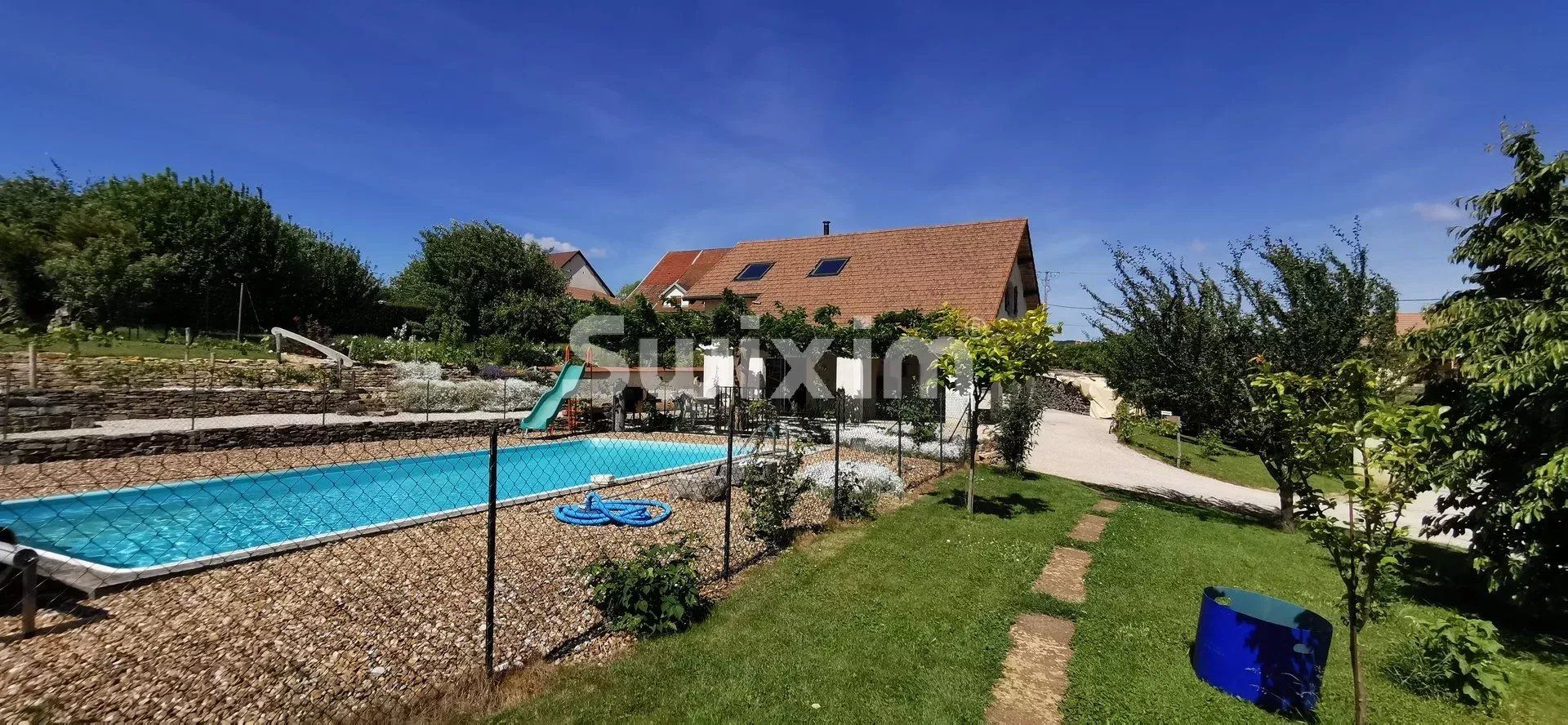 Venda Casa Malange 4&nbsp;Quartos 110&nbsp;m²