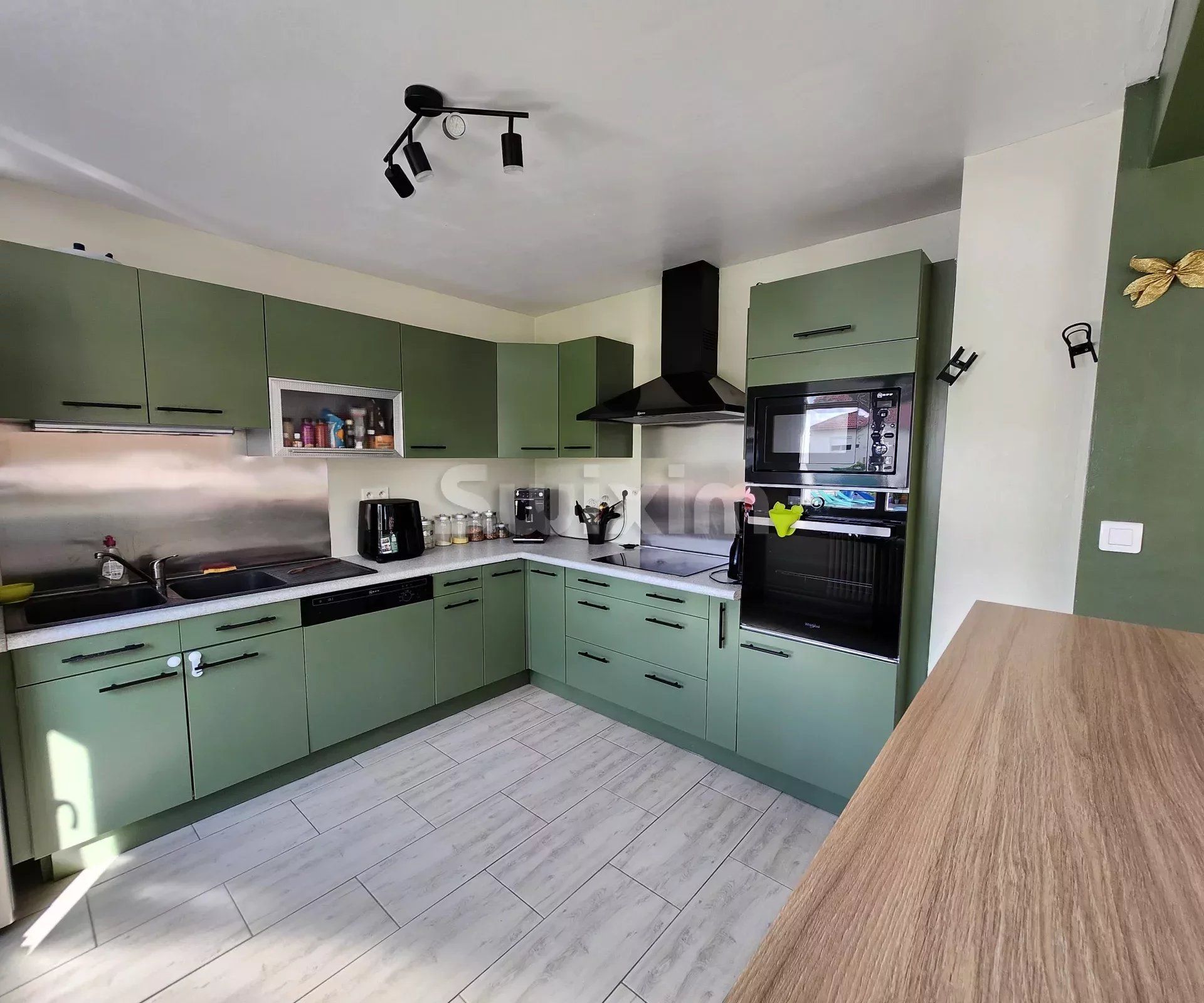 Vendita Casa Poligny 8 Camere 200 m²