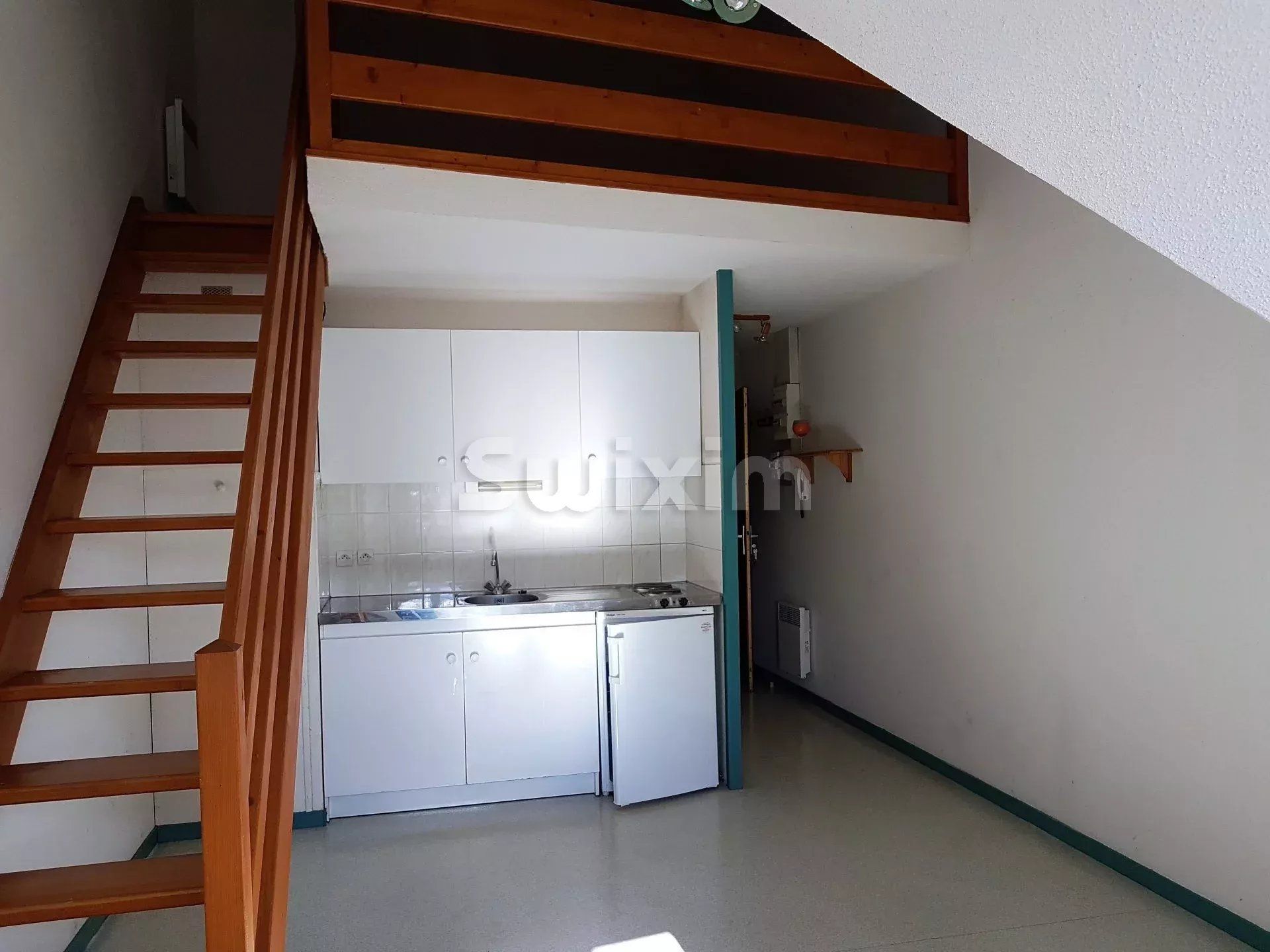 Alquiler Estudio Champagnole 1 sala 35 m²