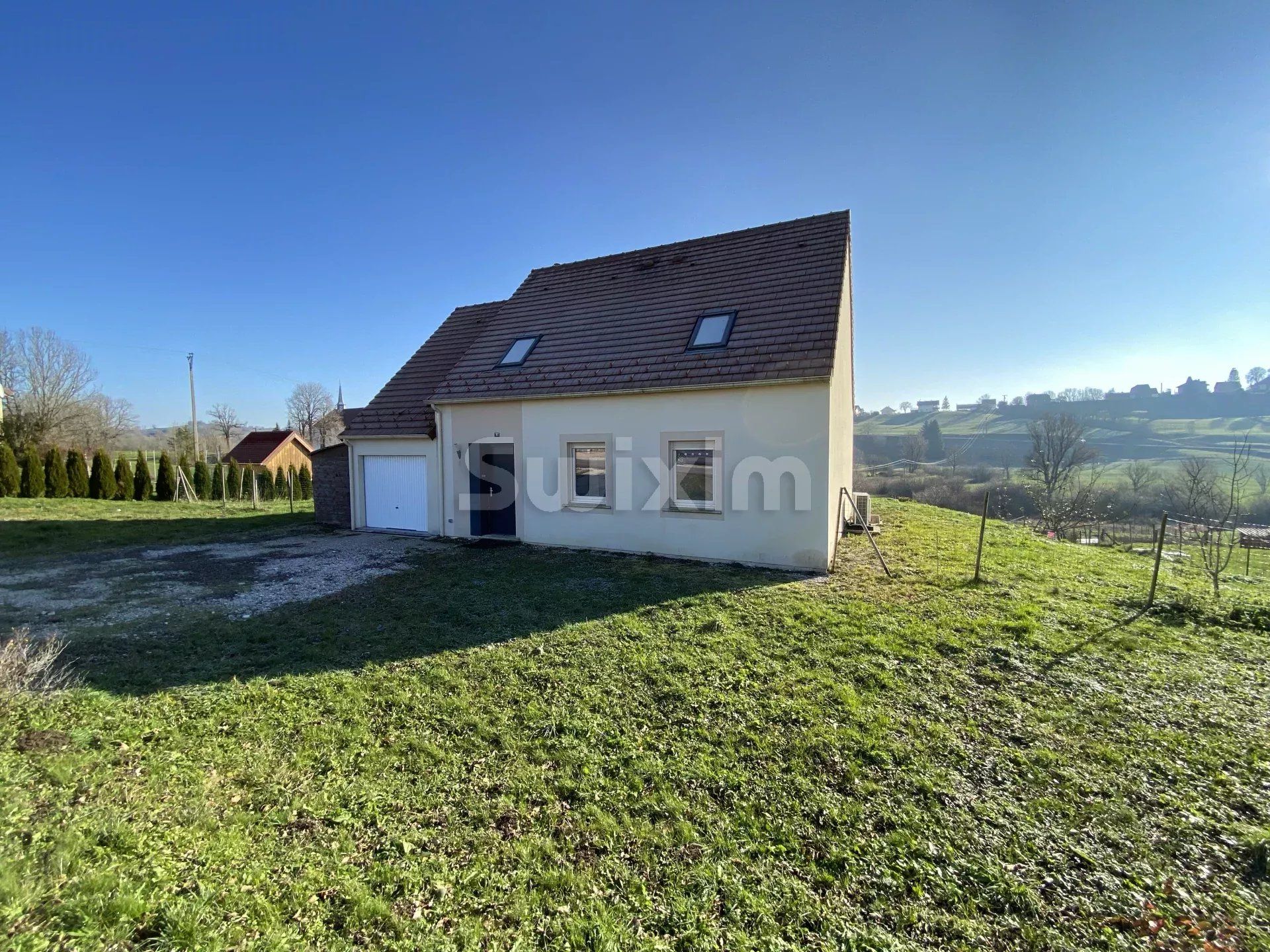 Alquiler Casa Mièges 5 Salas 110.1 m²