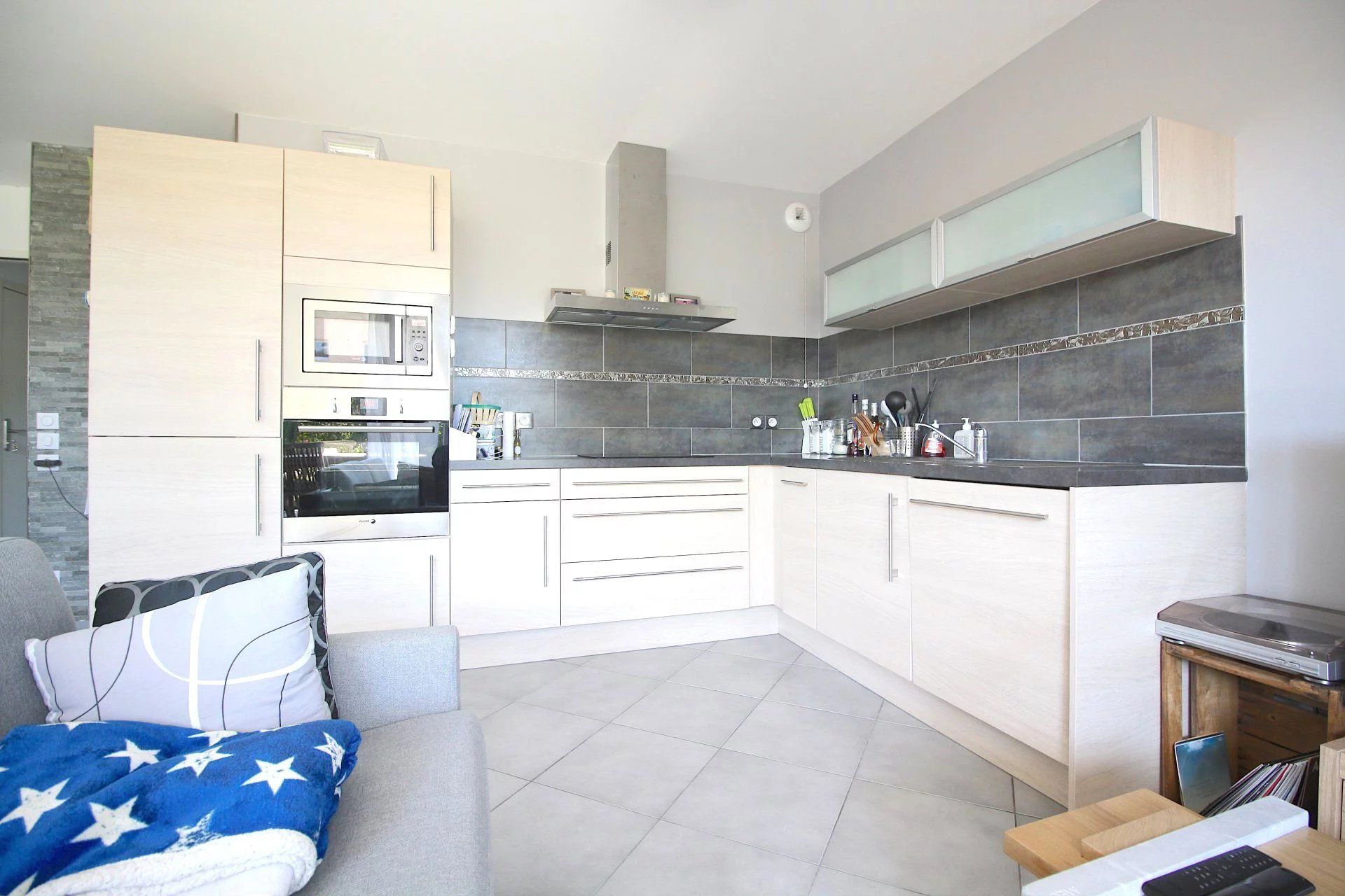 Venda Apartamento Cuvat 2&nbsp;Quartos 46.14&nbsp;m²