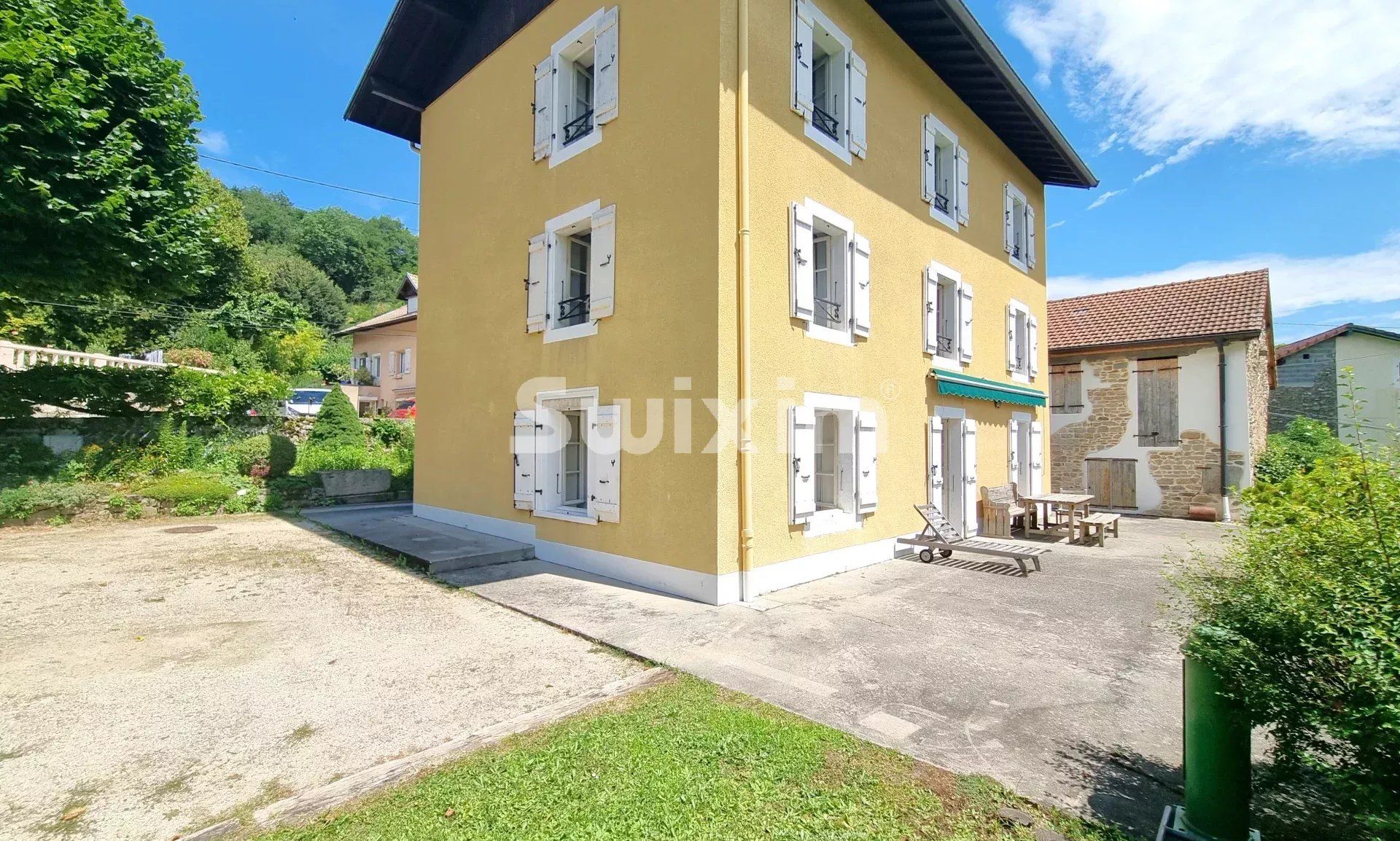 Vendita Proprietà Monnetier-Mornex 8&nbsp;Camere 239&nbsp;m²